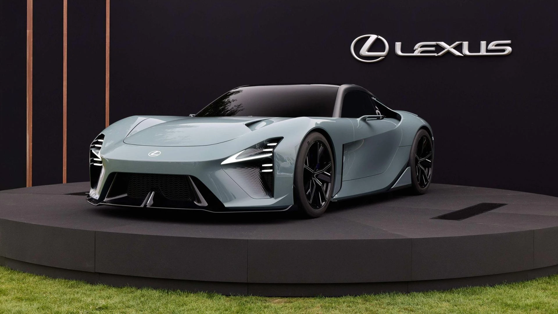 Lexus Sport Concept: una visione futuristica svelata a The Quail
