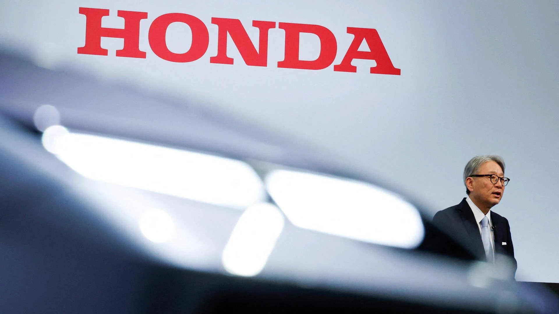 Honda, profondo rosso da 2,6 miliardi di dollari: prima perdita operativa dal 1957