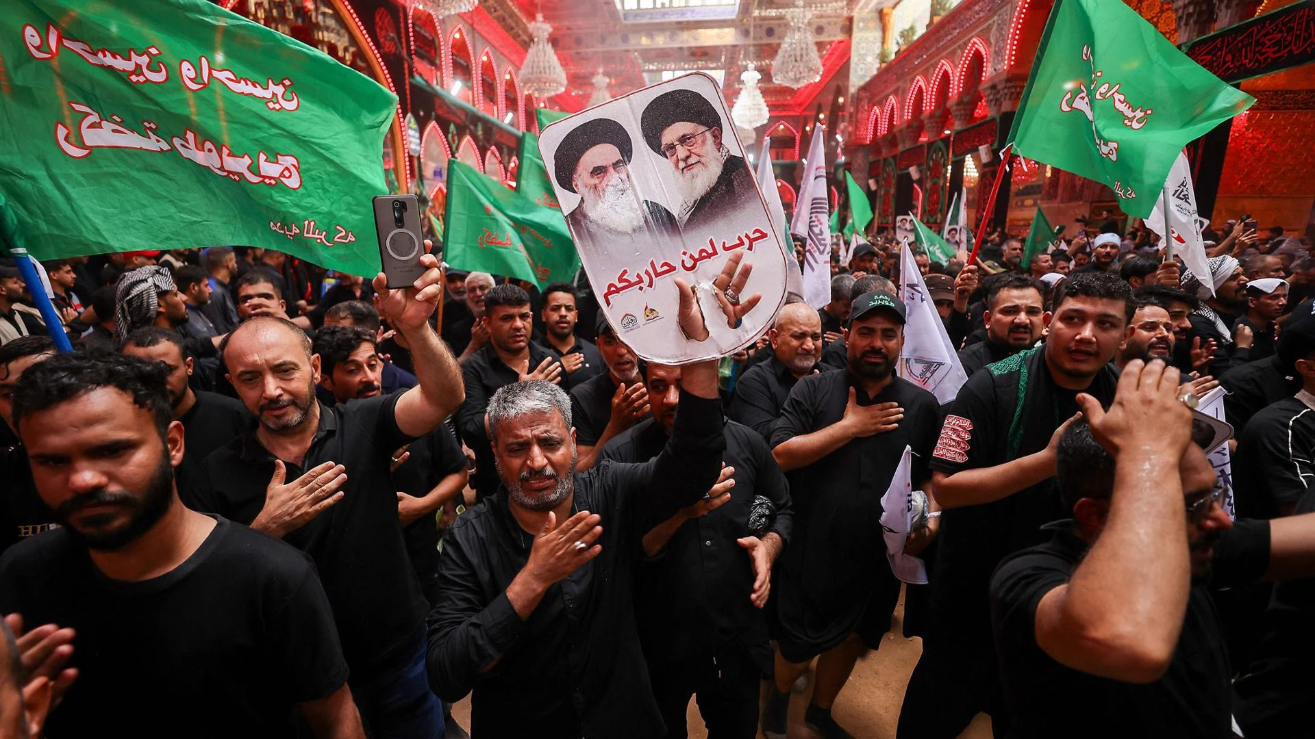 Teheran: “Meloni sia saggia e non coinvolga i soldati italiani nel conflitto”