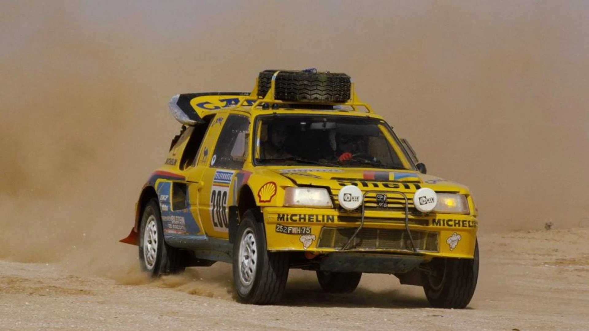 Peugeot T16 Grand Raid: l’eredità del Gruppo B alla Dakar