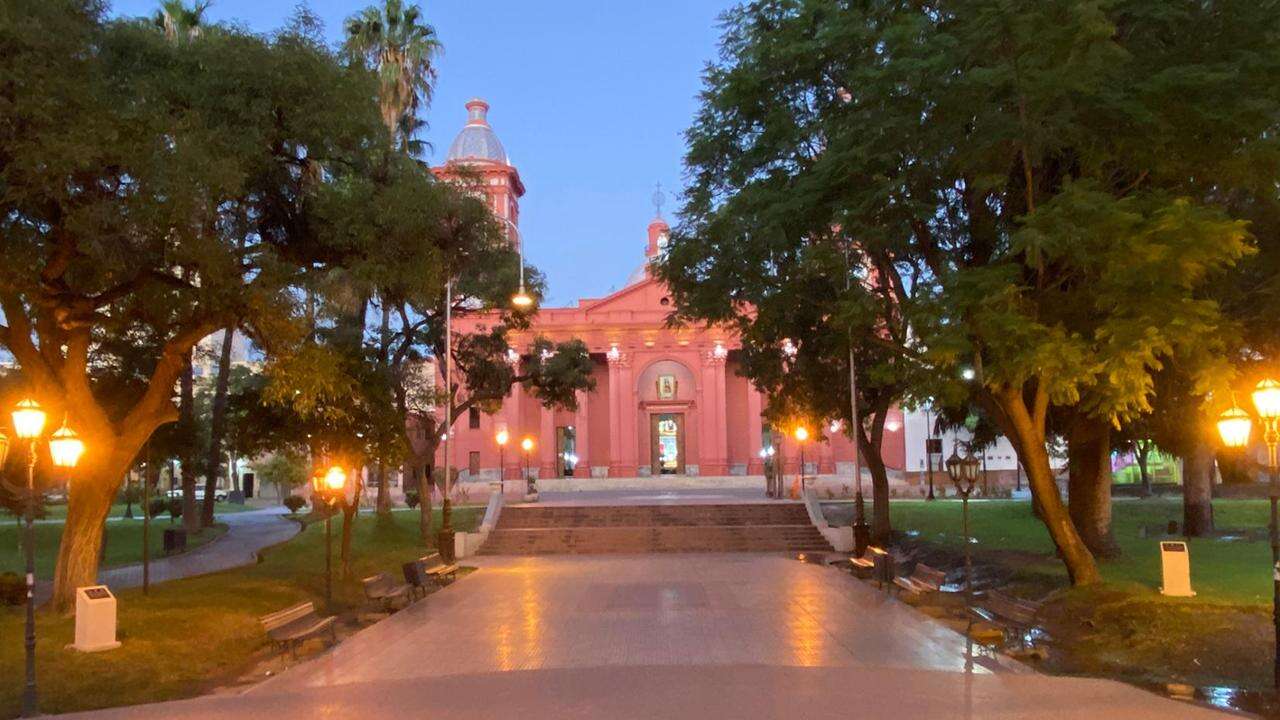 Catamarca (parte prima) – La pre-puna tra Sierras e Quebradas: sentinelle verdi e spinose, vergini mistiche e soldati di bronzo