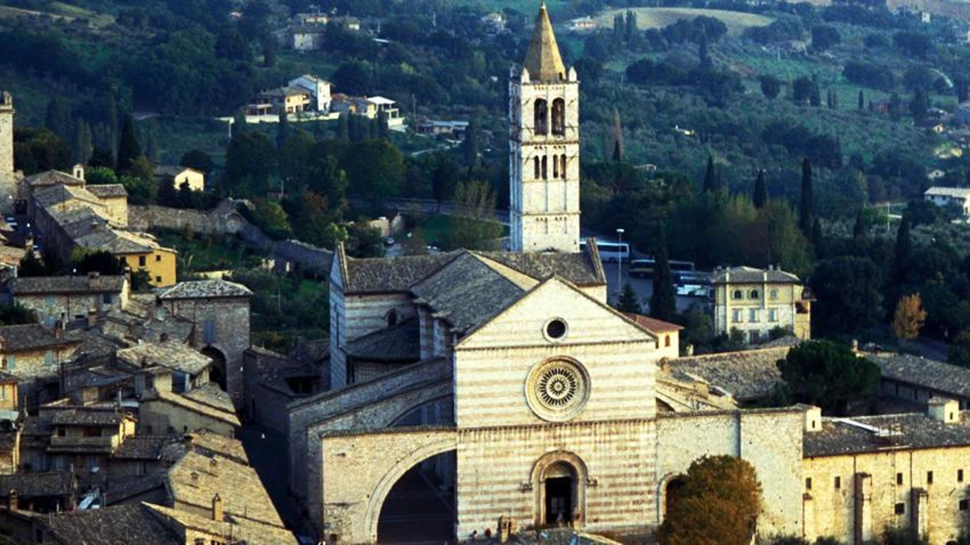 48 ore ad Assisi sui luoghi di San Francesco a 800 anni dalla morte