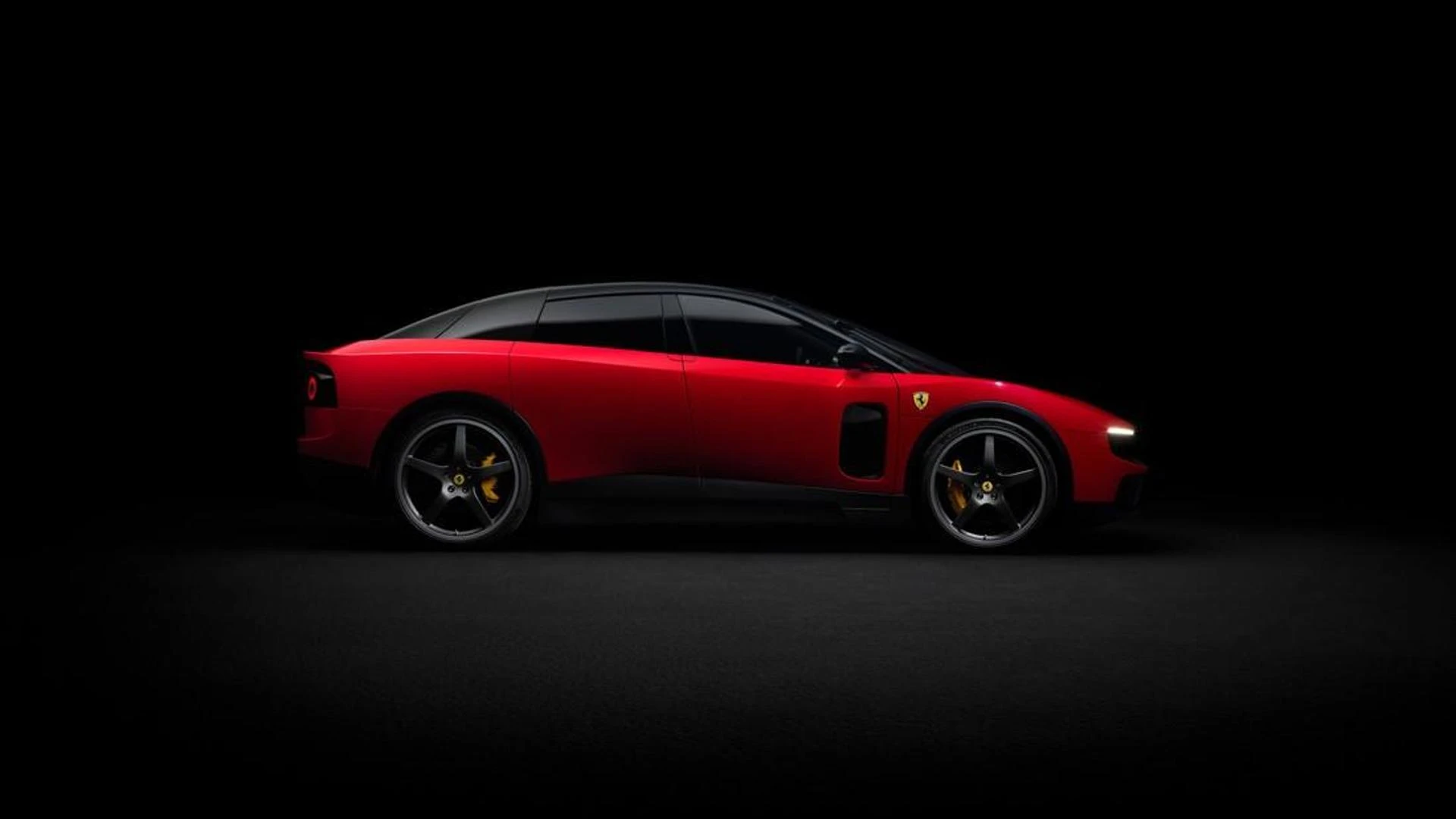 Luce, la rivoluzione Ferrari non è il motore elettrico