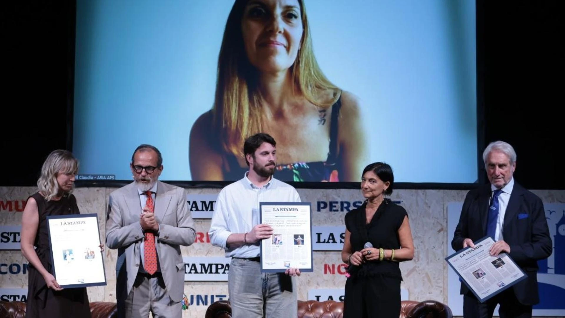 L’abbraccio dei lettori