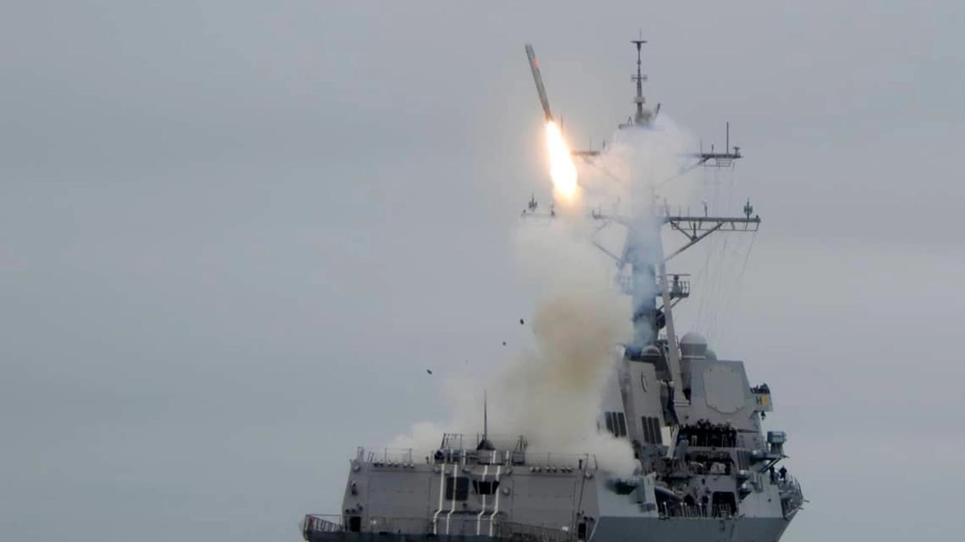 Mosca: “Esaurito lo slancio dell'Alaska”. Sui Tomahawk nervosismo di stampa e politica russe