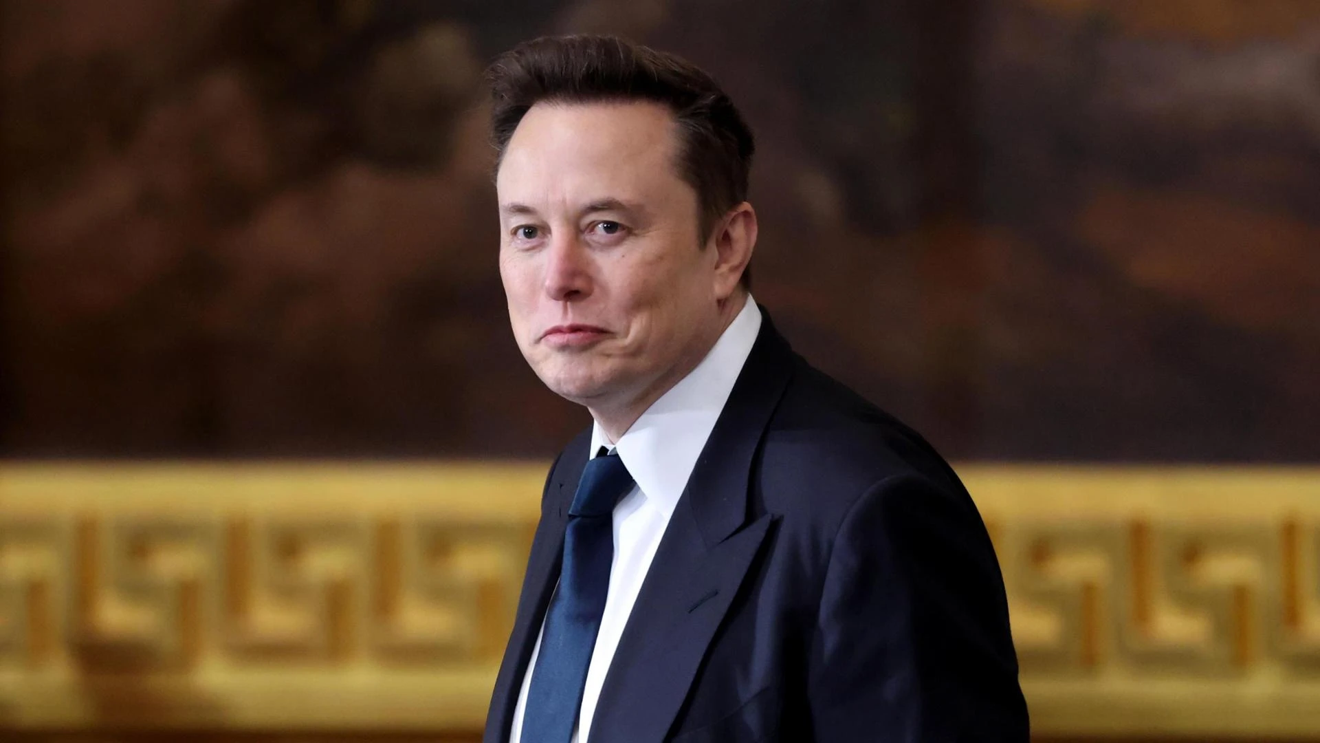 La procura di Parigi indaga su X per ingerenza straniera: sospetti sull’algoritmo del social di Musk