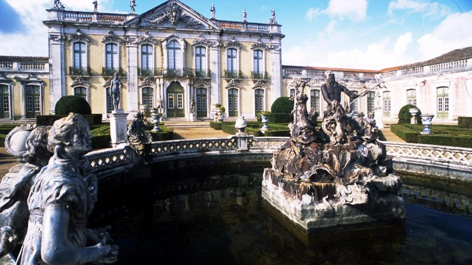 48 ore a Sintra, il tempio della stravaganza alle porte di Lisbona