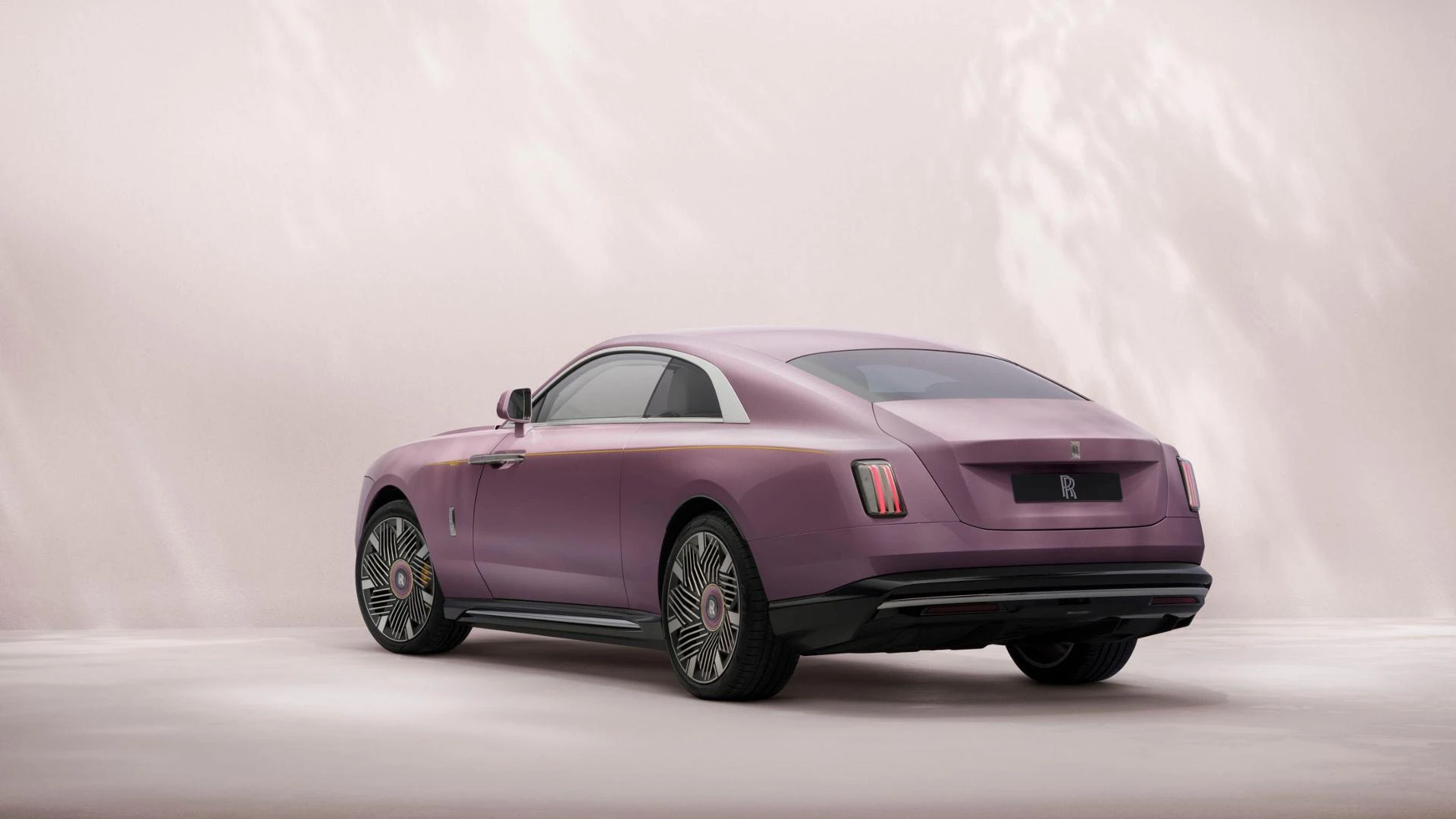Rolls-Royce Spectre Inspired by Primavera, tributo alla bella stagione