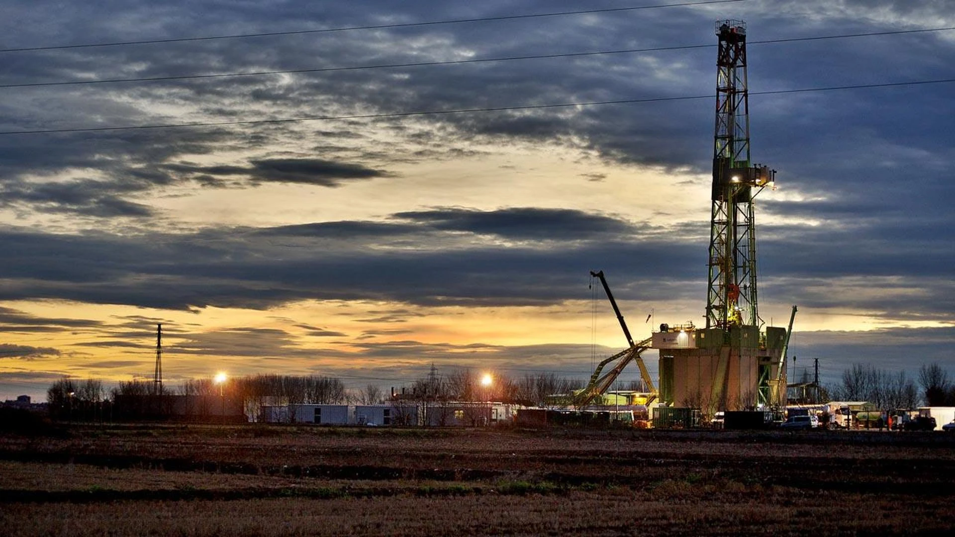 Antitrust, sanzione per oltre 936 milioni complessivi a Eni, Esso, Ip, Q8, Saras e Tamoil