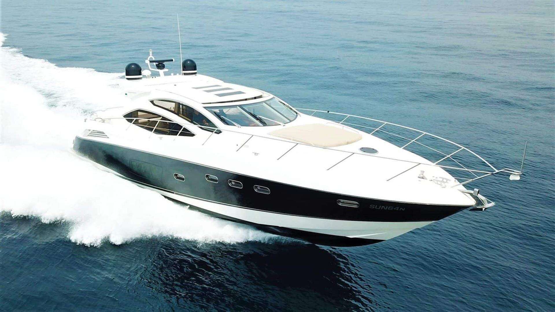 Il fondo italiano Faro acquisisce gli yacht Sunseeker, addio ai cinesi