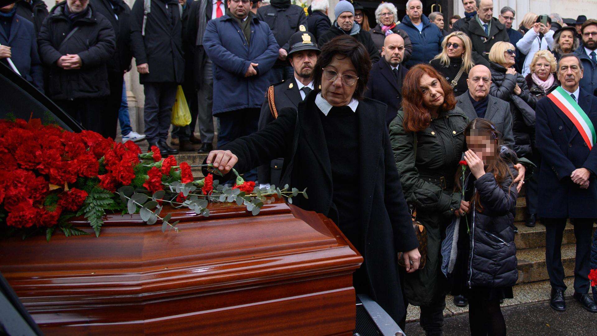 “Tangentopoli fu una gogna ingiusta”: al funerale di Paolo Pillitteri la famiglia torna ad attaccare la magistratura