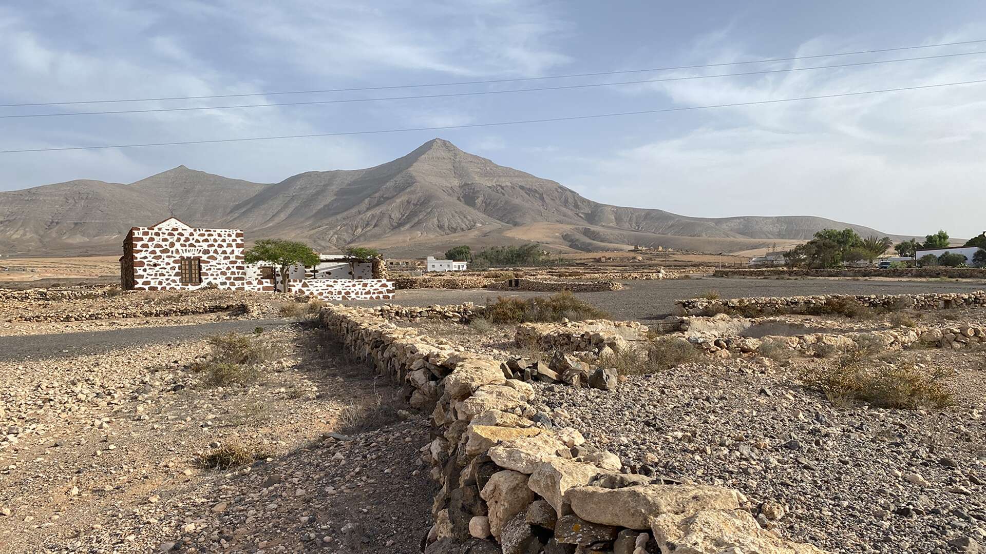 Navigando l’Atlantico (parte quarta) – Canarie / Fuerteventura: la poesia di Unamuno, la visione di Eduardo Chillida