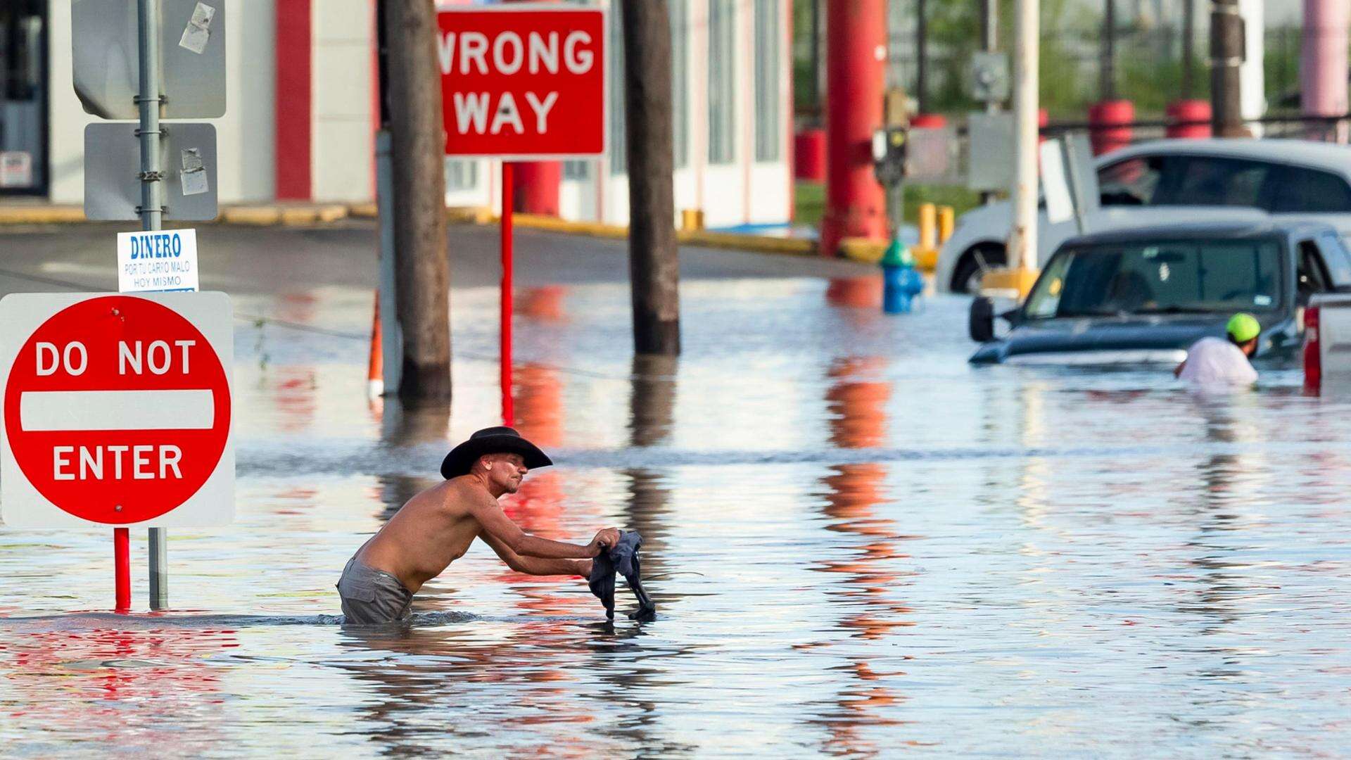 Stati Uniti, continua la corsa dell’uragano Beryl