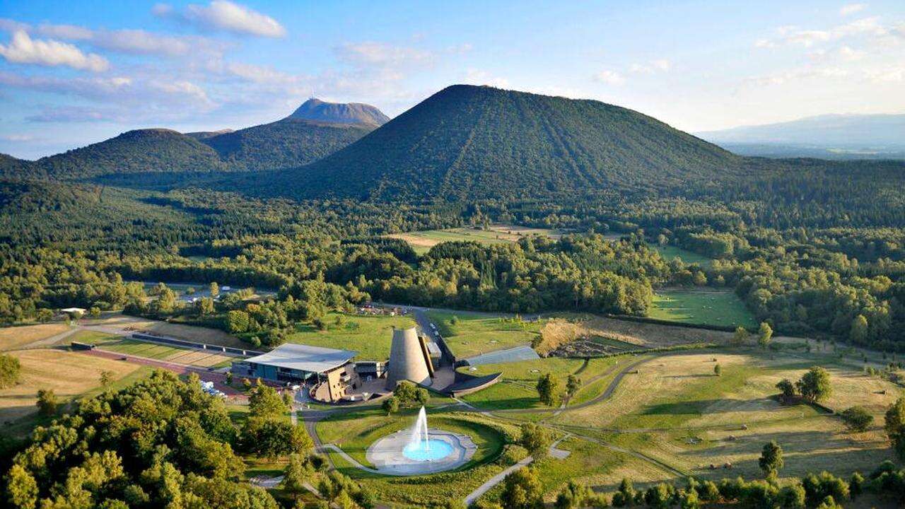 Il magnifico parco di Vulcania e il “dantesco” Puy de Dôme. Due giorni nel Parco Naturale dei Vulcani di Alvernia