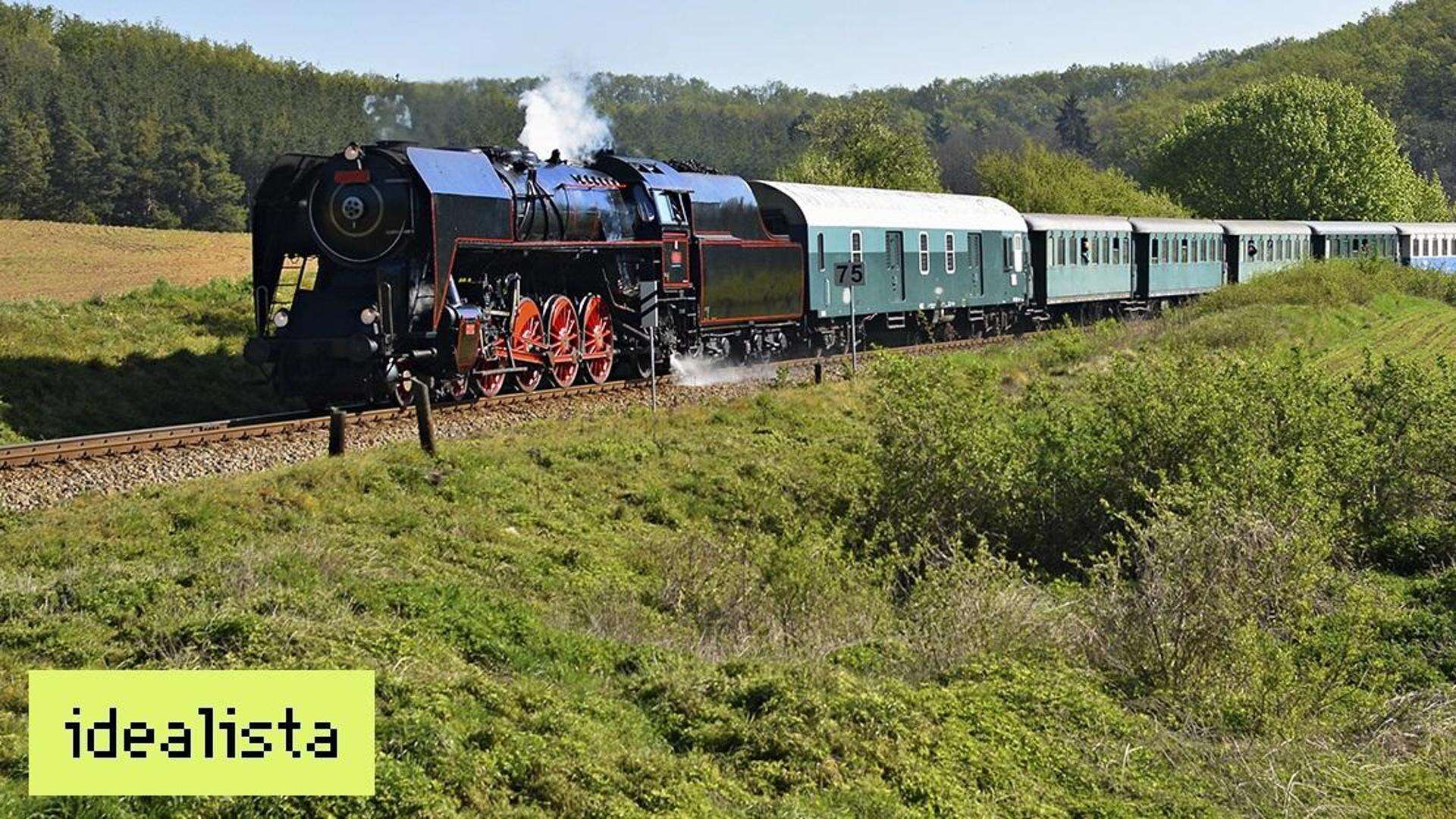 Un viaggio enogastronomico tra le colline piemontesi: salite a bordo del Treno storico delle Langhe