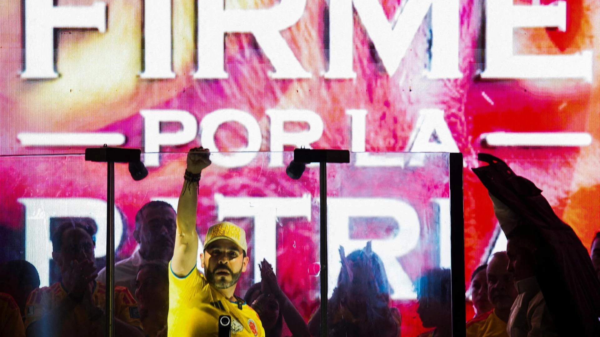 Colombia al voto, al primo turno è avanti il candidato filo-Trump