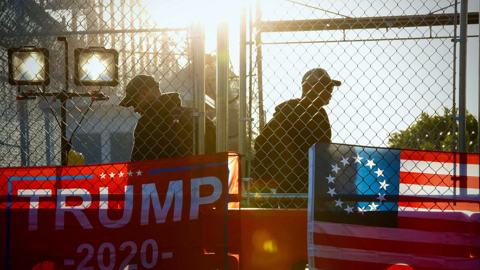 Stretta sulle Green Card, l’ennesima giravolta dell’amministrazione Trump