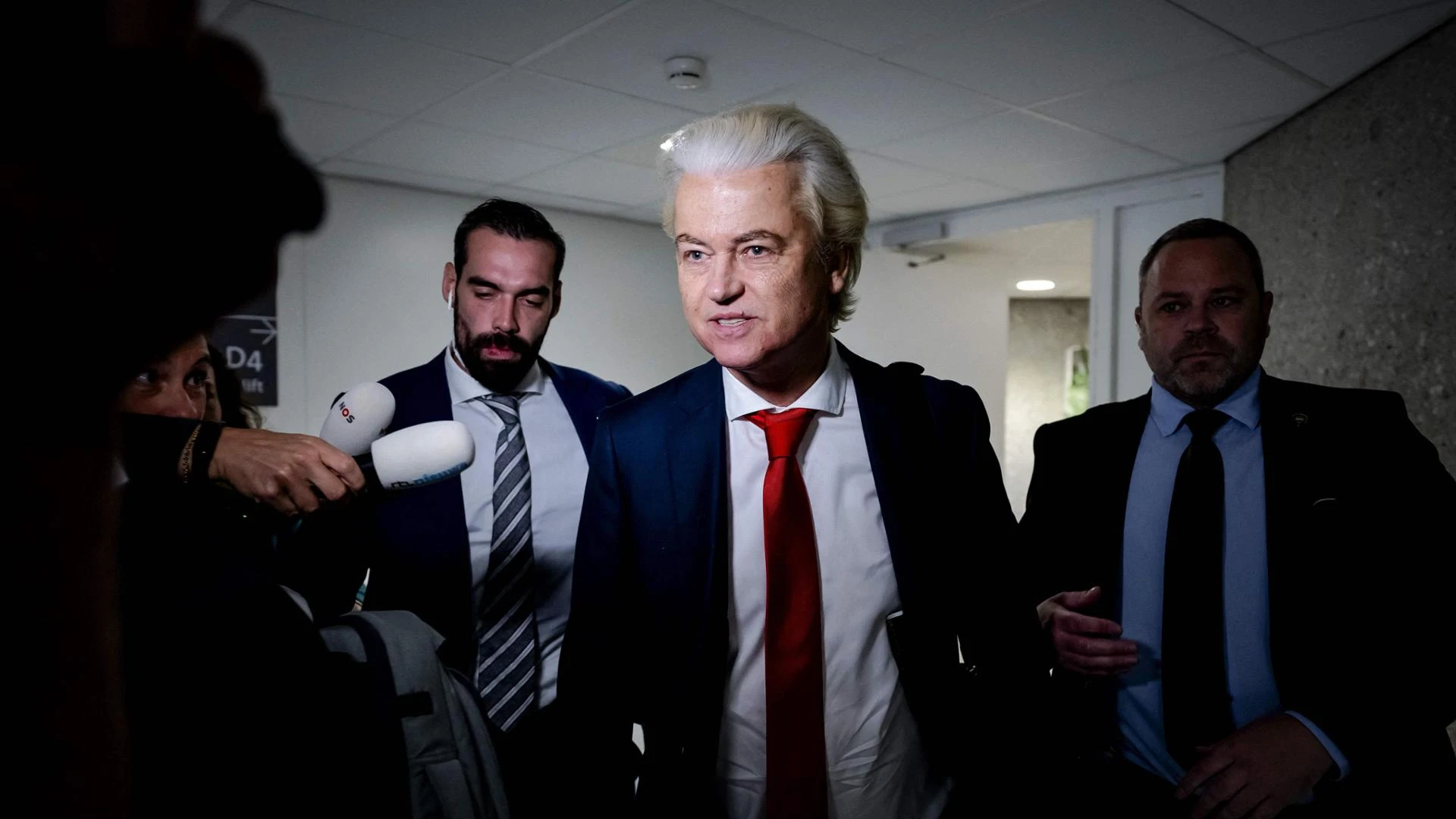 Wilders stacca la spina, cade il governo in Olanda