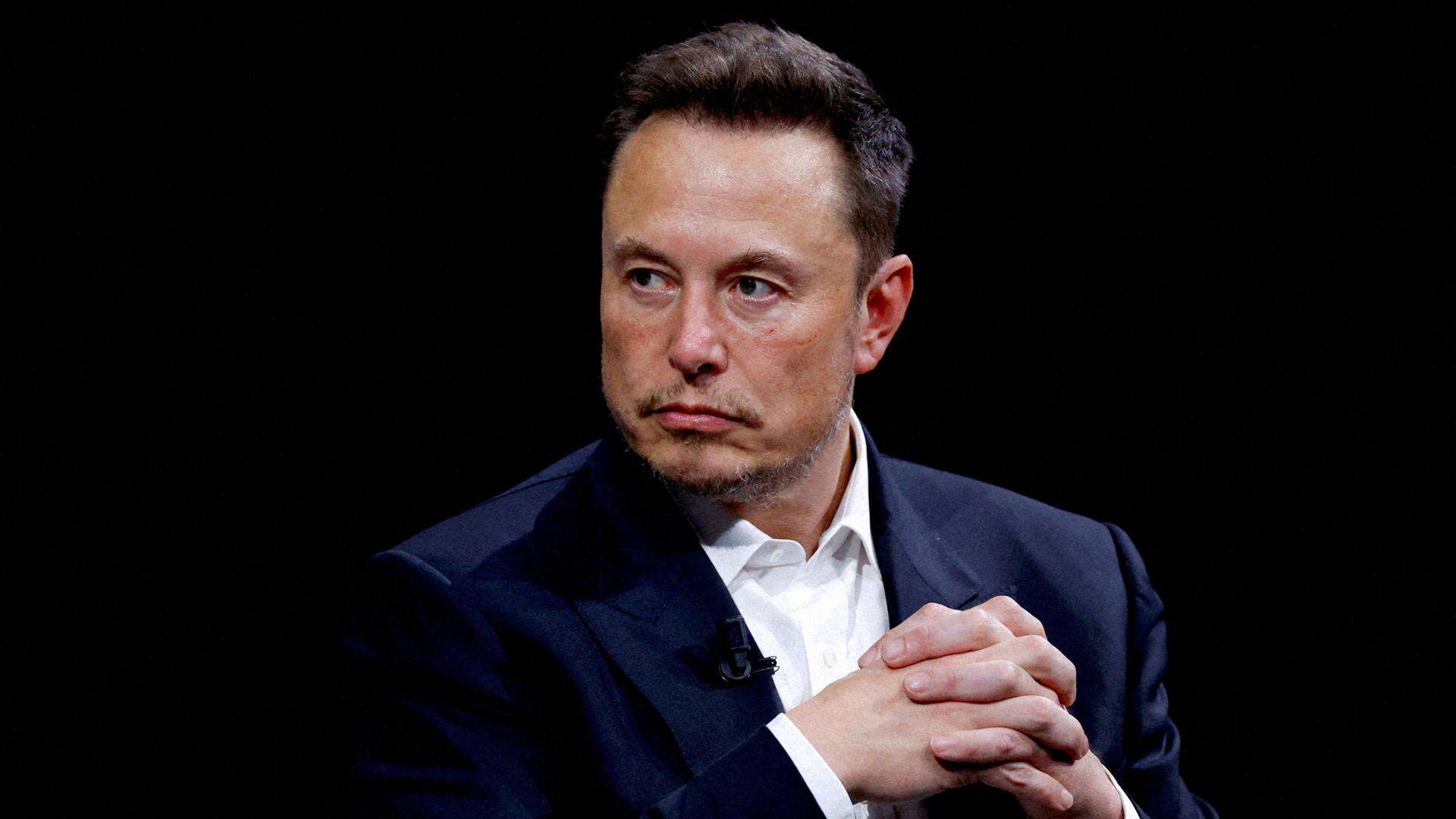 Elon Musk: “Tra due anni le prime astronavi su Marte, tra quattro i voli con equipaggio”