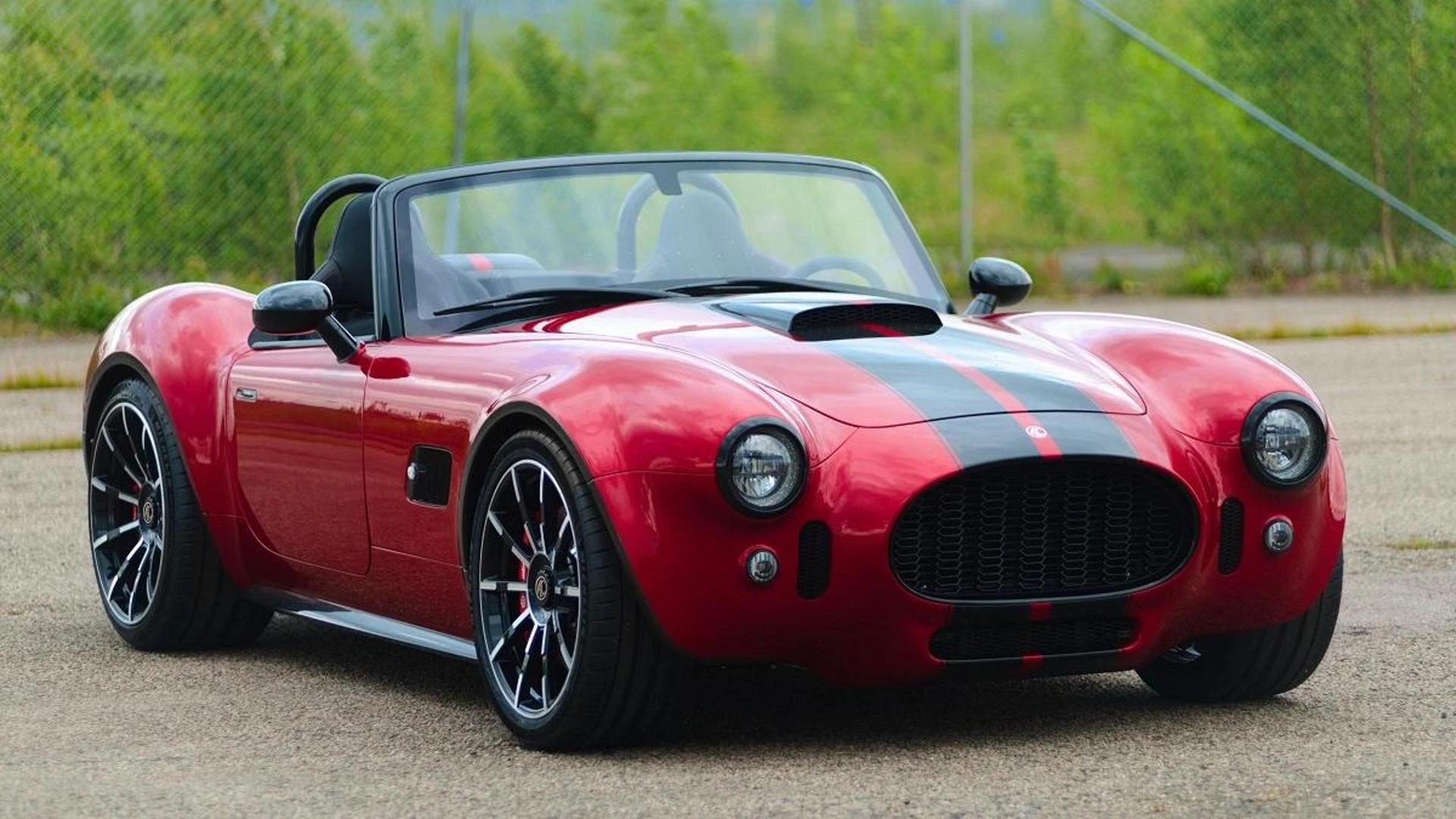 Cobra GT Roadster, a volte ritornano