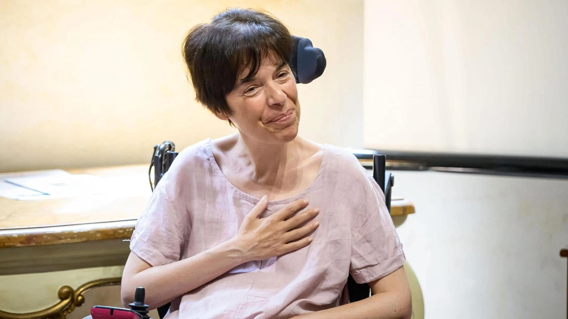 L’ultima lettera di Laura Santi: “Politica incompetente, sul fine vita uno sproloquio senza fine”