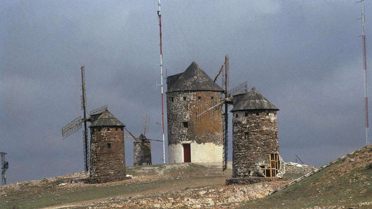 La Mancha del Chisciotte: Cervantes o Almodovar?