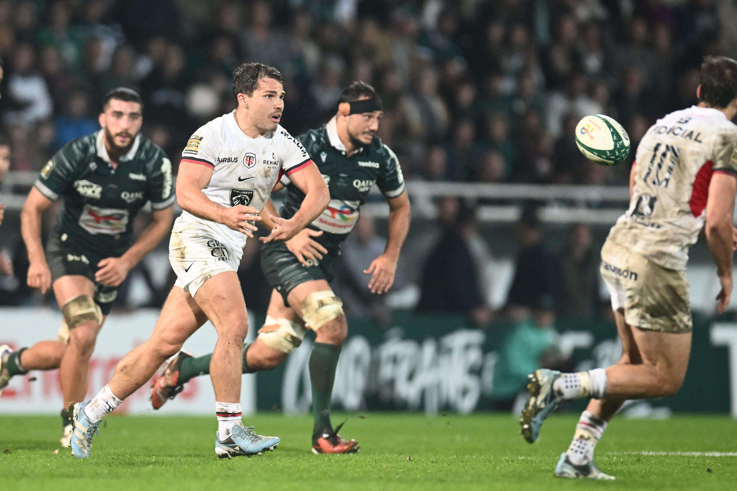 Pau-Toulouse (14-22) : Antoine Dupont et les Toulousains font le travail pour reprendre la tête du Top 14