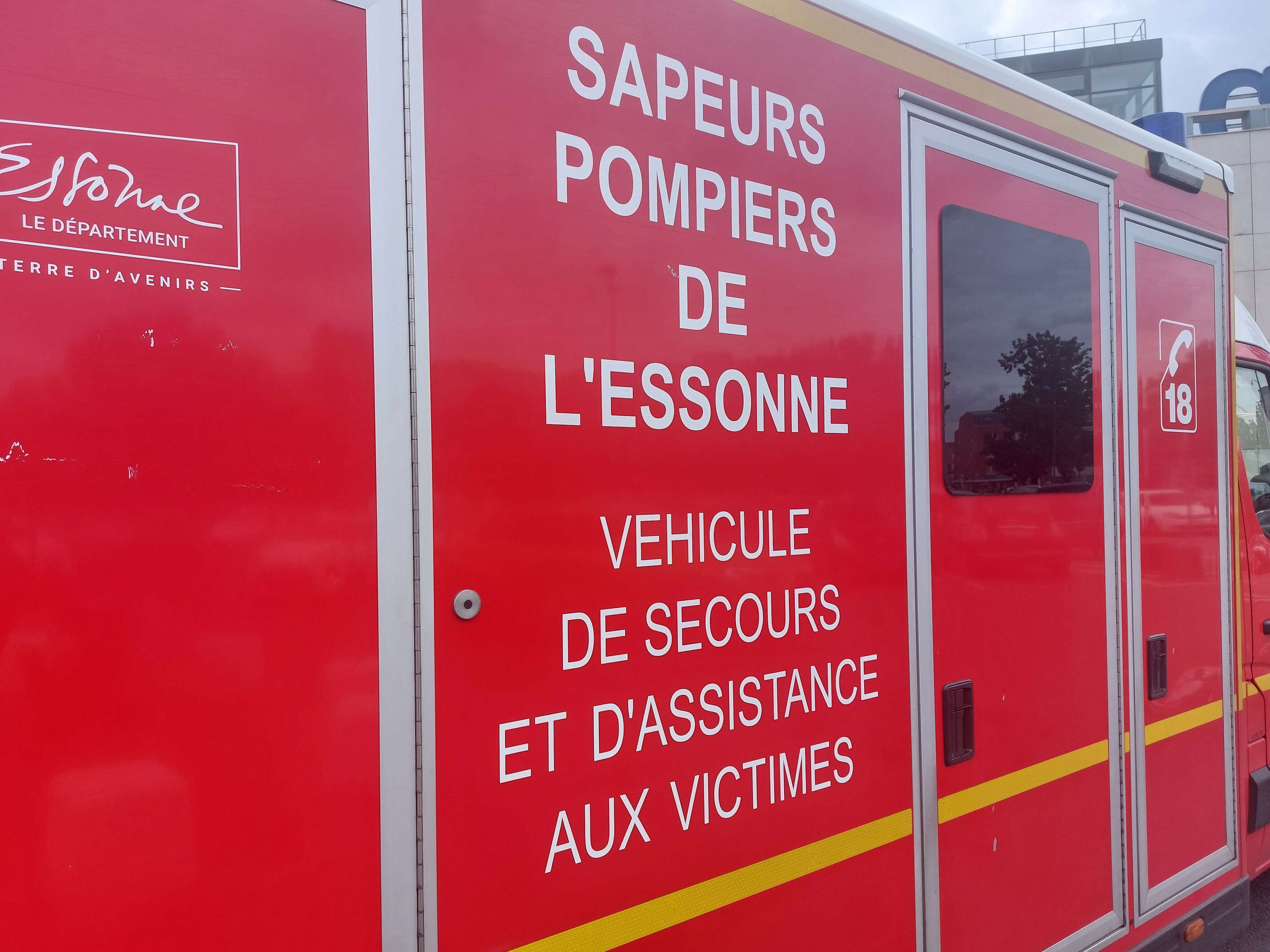 Essonne : un homme de 40 ans meurt percuté par plusieurs voitures sur l’autoroute A6