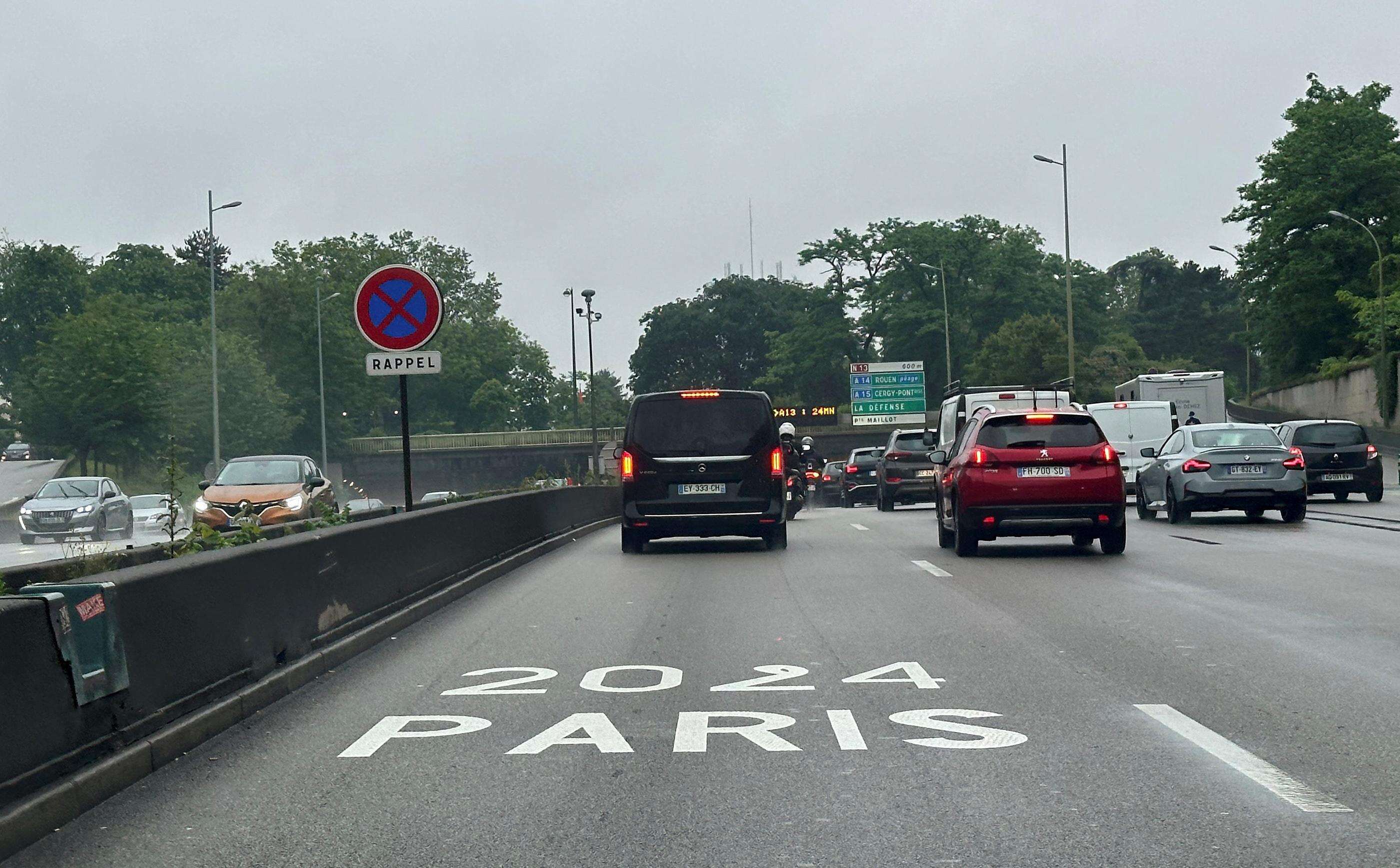 Sur les routes d’Île-de-France, la majorité des voies réservées suspendues en attendant les Jeux paralympiques