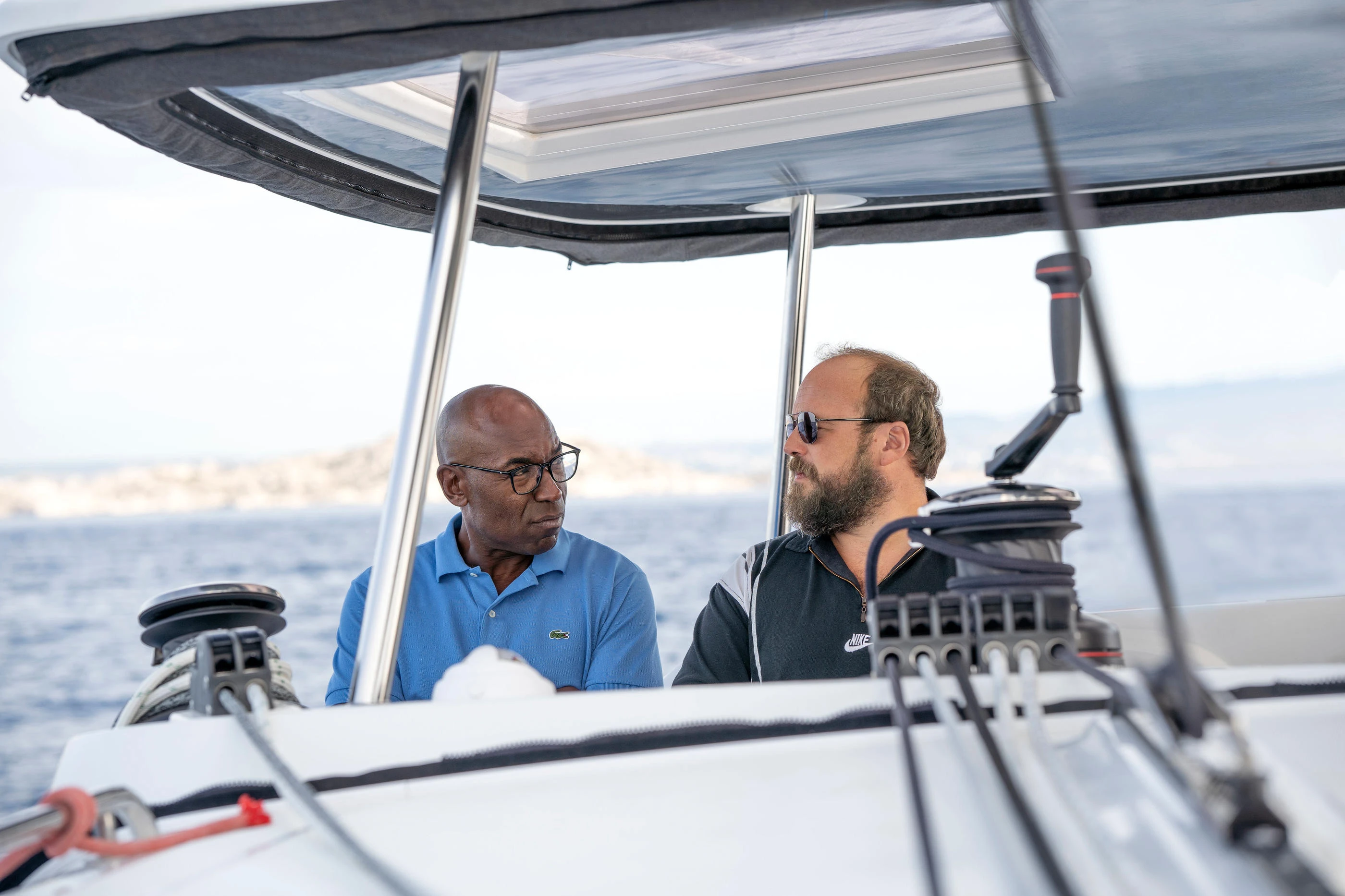 Audiences TV : Alban Ivanov et Lucien Jean-Baptiste battent Will Smith et Jared Leto avec « La Traversée »