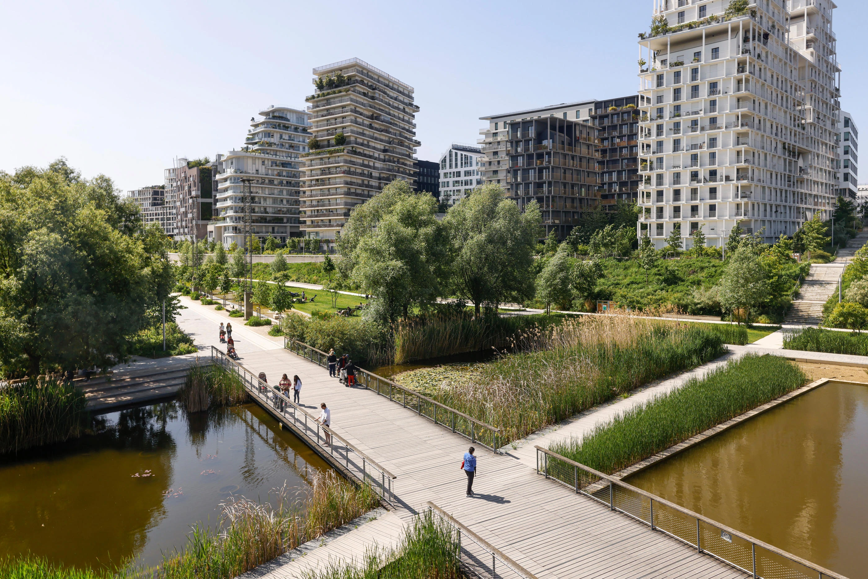 « C’est un fiasco » : l’écoquartier Martin-Luther-King doit abandonner sa collecte innovante des déchets
