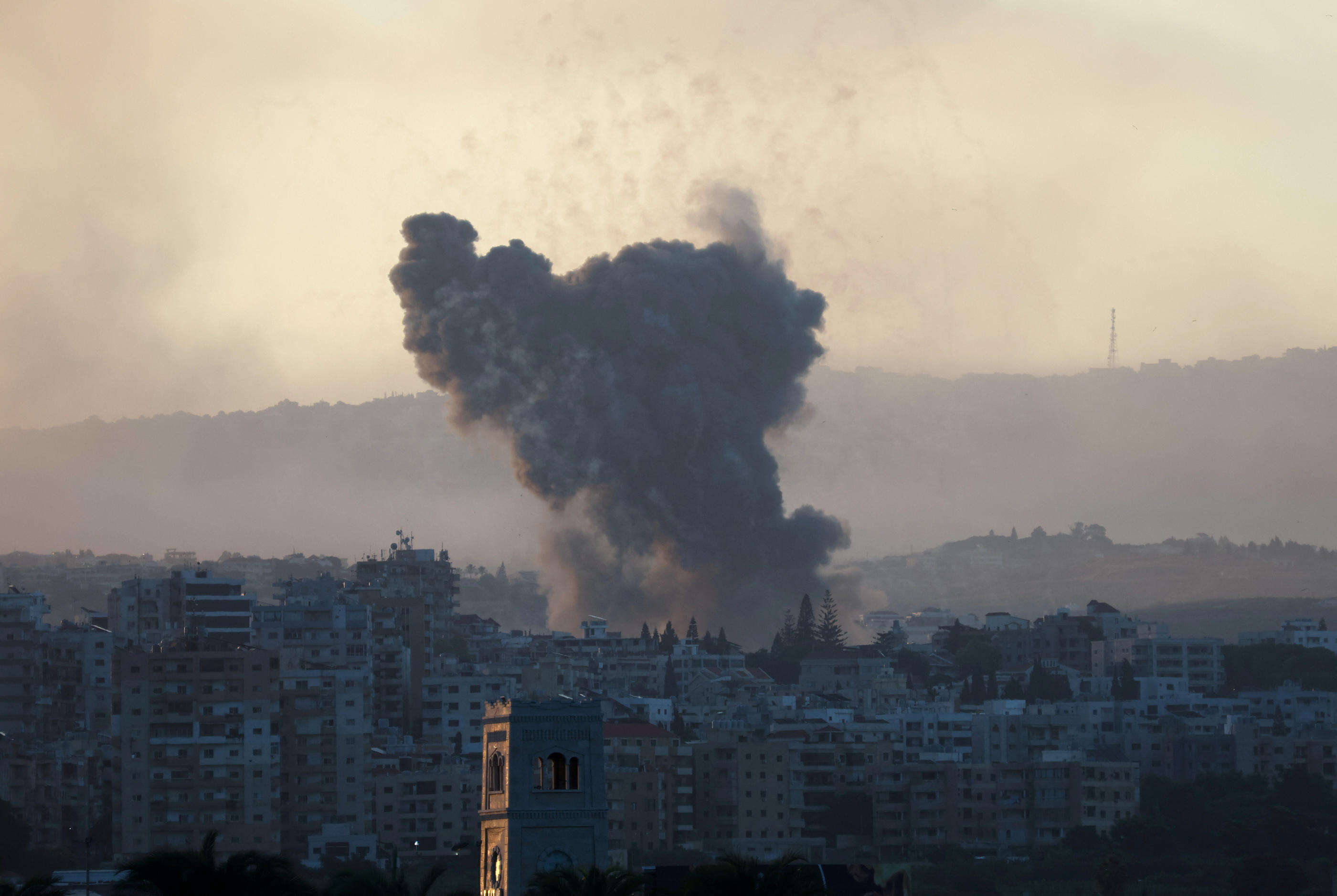 L’armée israélienne s’apprête à lancer des frappes « plus étendues et plus précises » au Liban