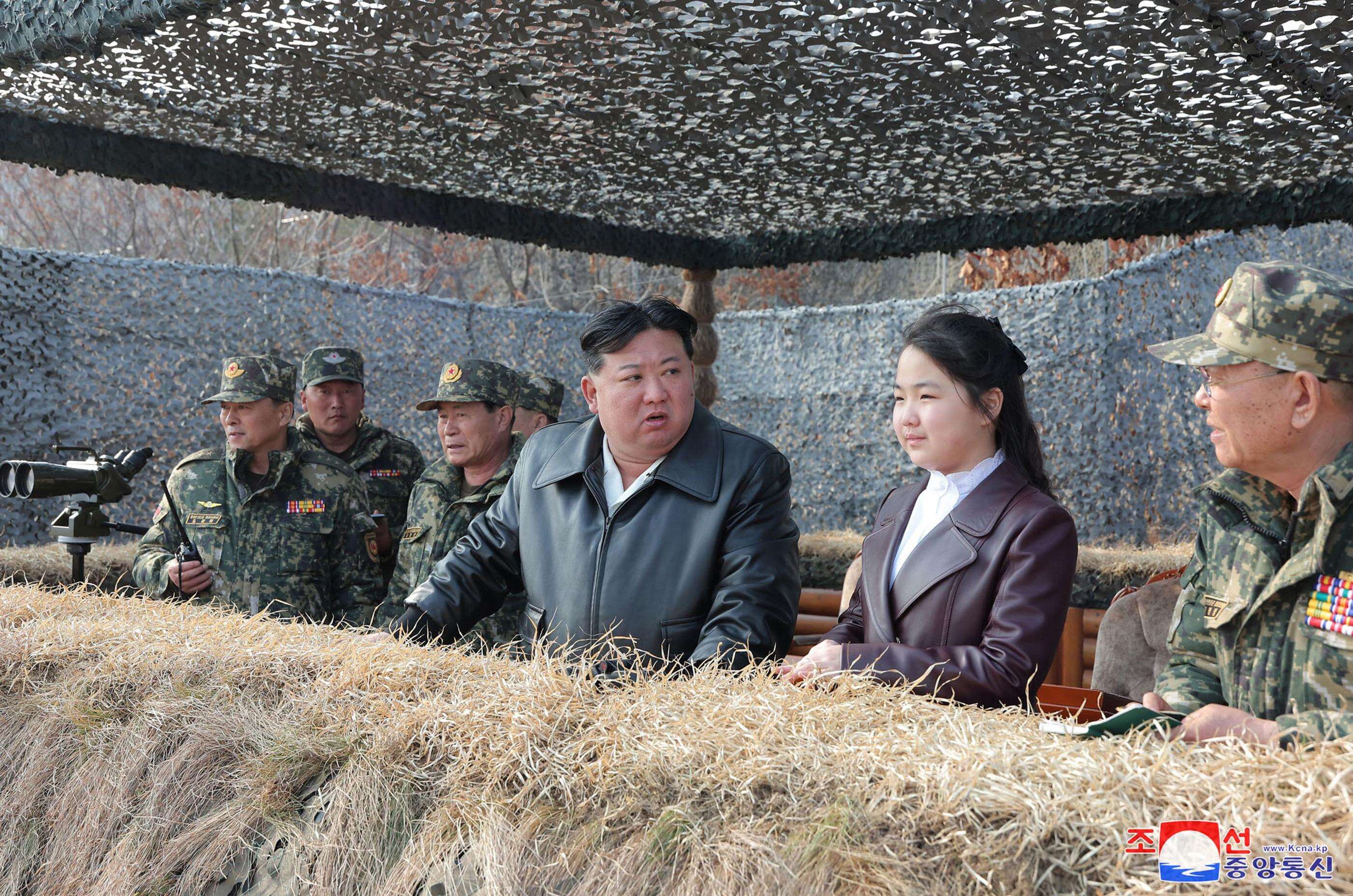 La Corée du Nord interdit une coupe de cheveux et des vêtements popularisés par la fille de Kim Jong Un