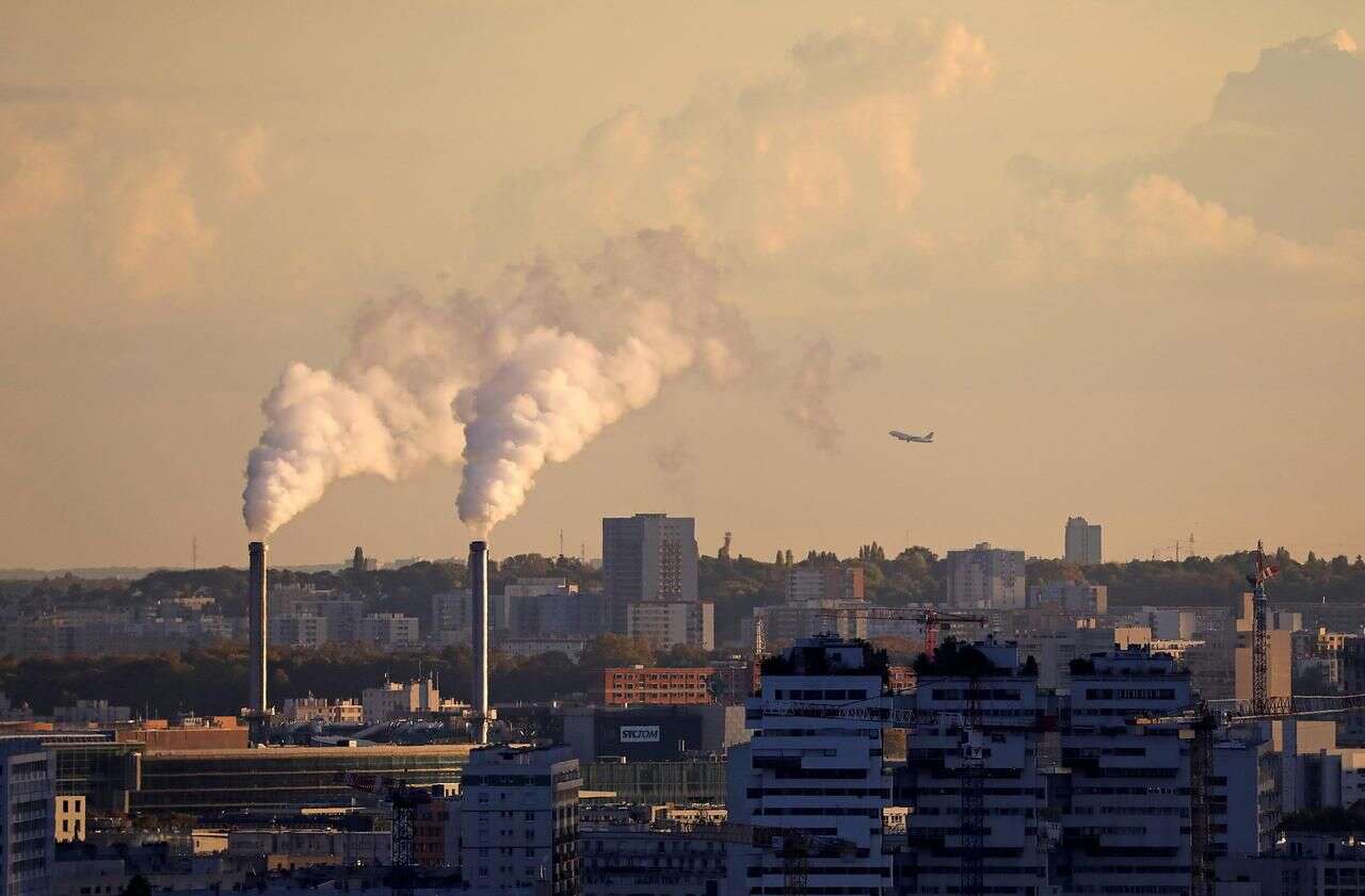 Ouvertures et fermetures d’usines : la réindustrialisation marque le pas au premier semestre en France