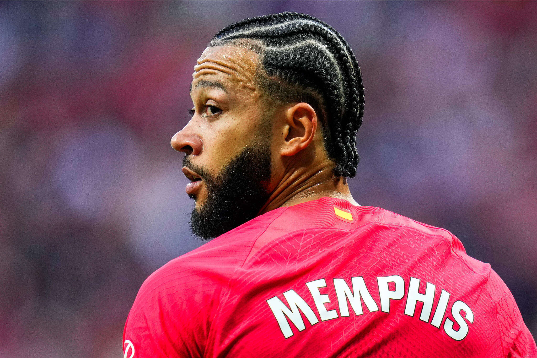 Football : Memphis Depay quitte l’Europe et signe dans le club brésilien des Corinthians