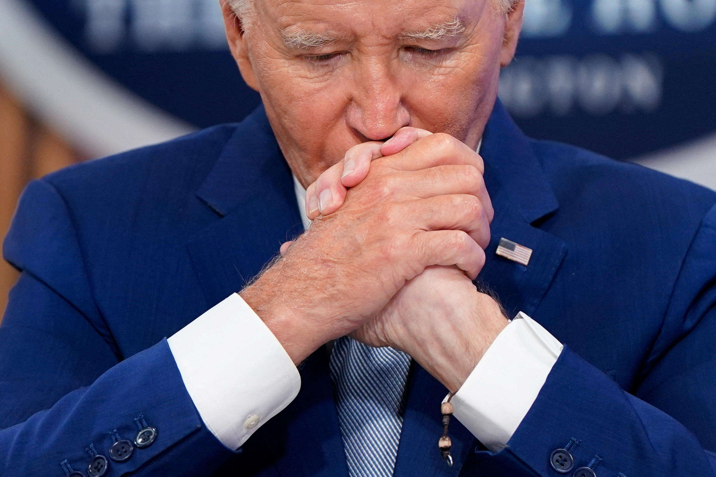 Guerre en Ukraine : Biden condamne une attaque « déplorable » de la Russie sur la ville de Poltava