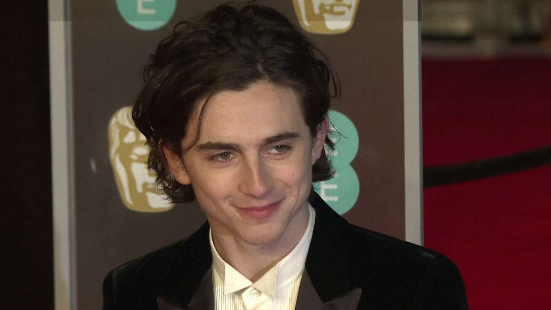 Timothée Chalamet surprend ses fans en s’invitant à un concours de sosies à New York