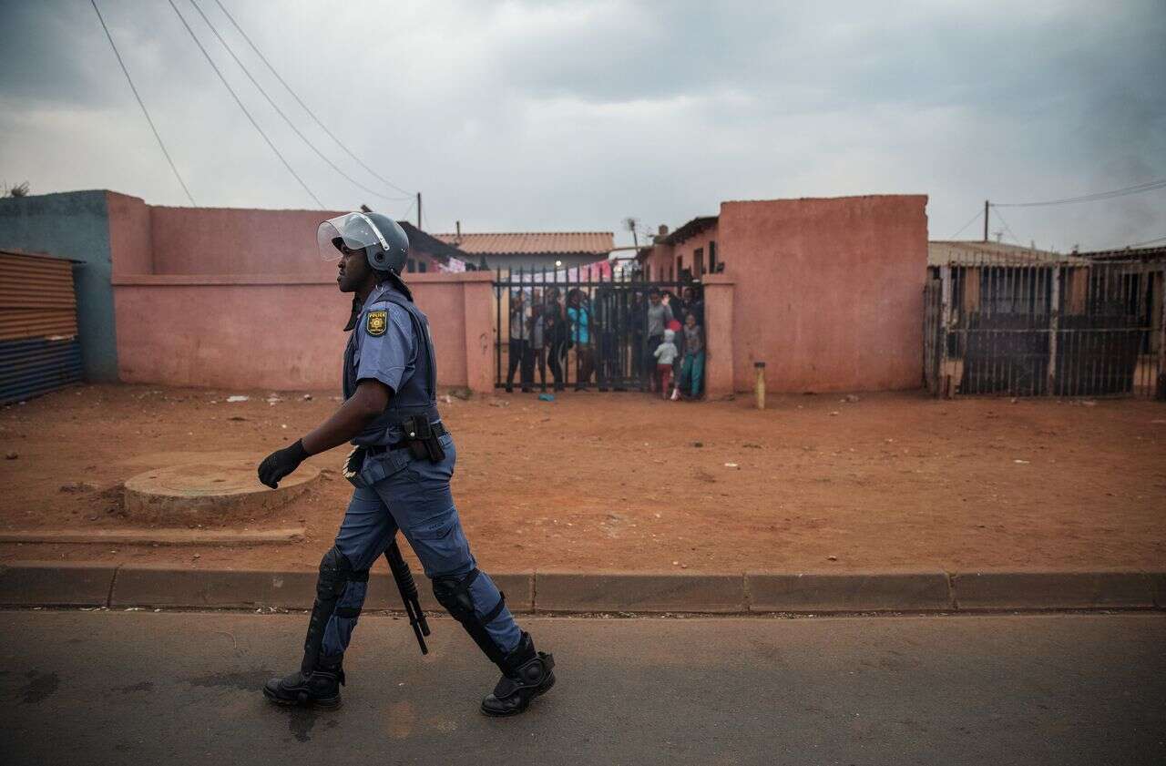 Afrique du Sud : 12 enfants tués dans un accident de minibus scolaire