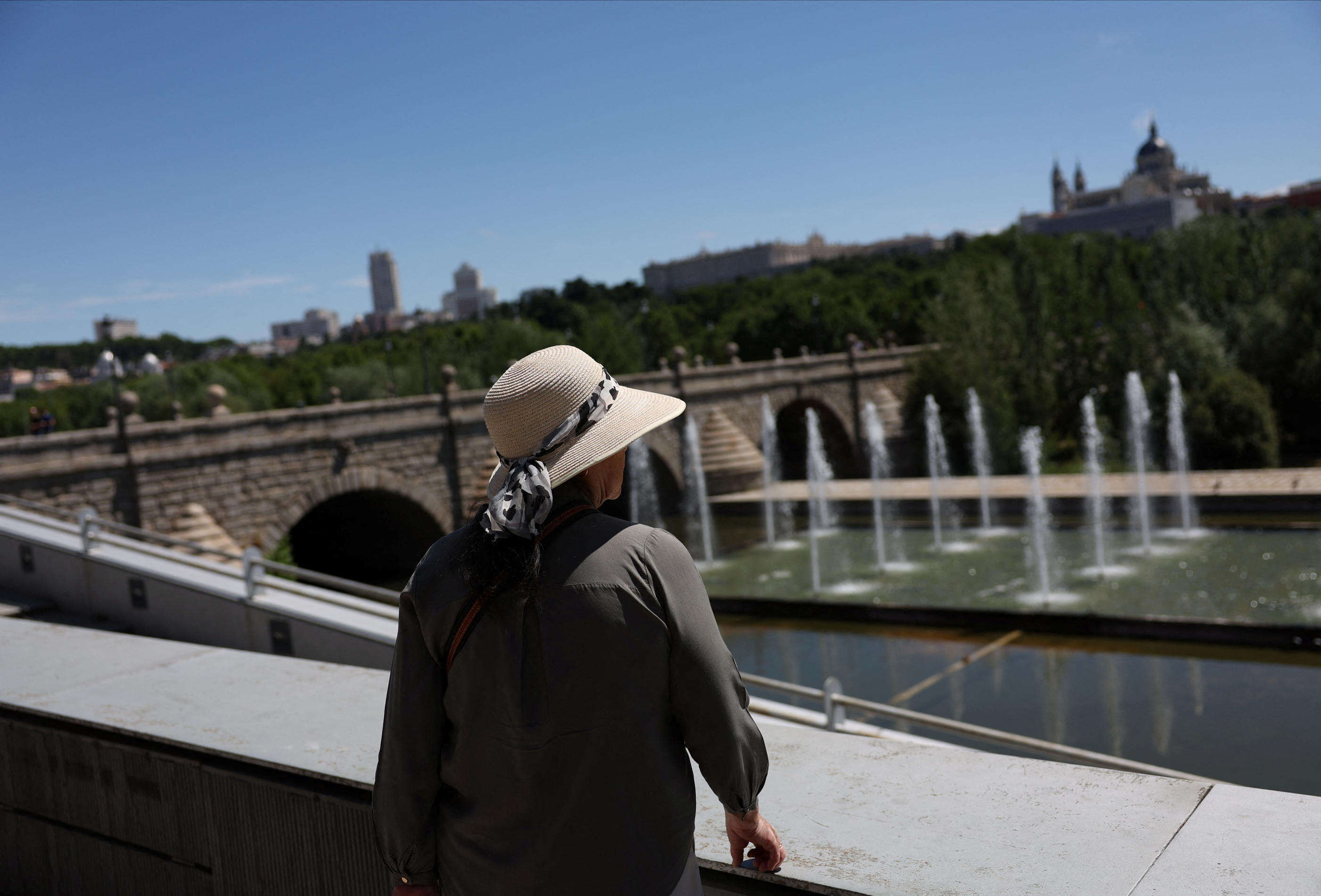 Face à la canicule, Madrid invite les touristes à se réfugier dans les musées pour trouver de la fraîcheur