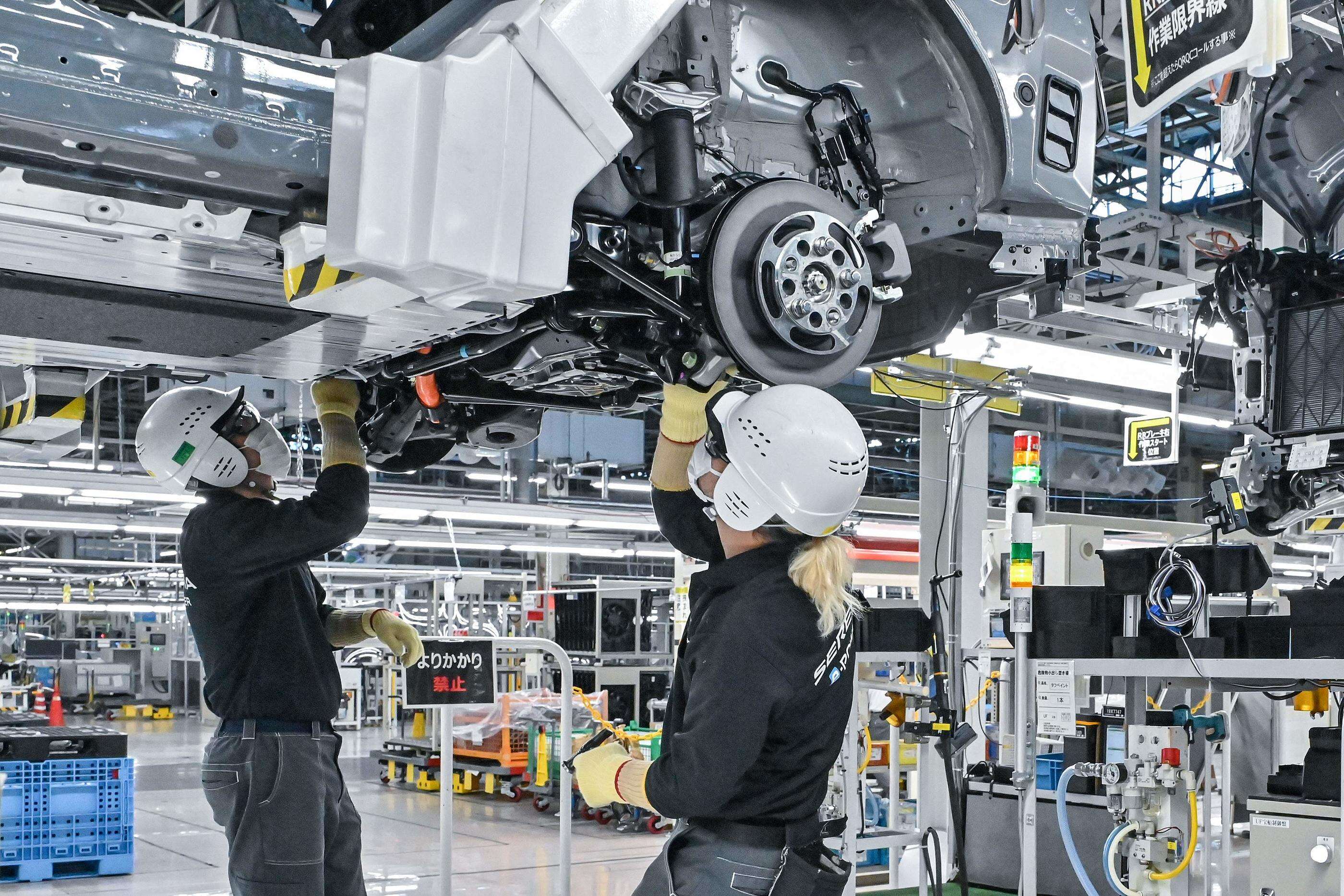 Nissan va supprimer 9 000 postes et va réduire ses capacités face à des ventes en berne