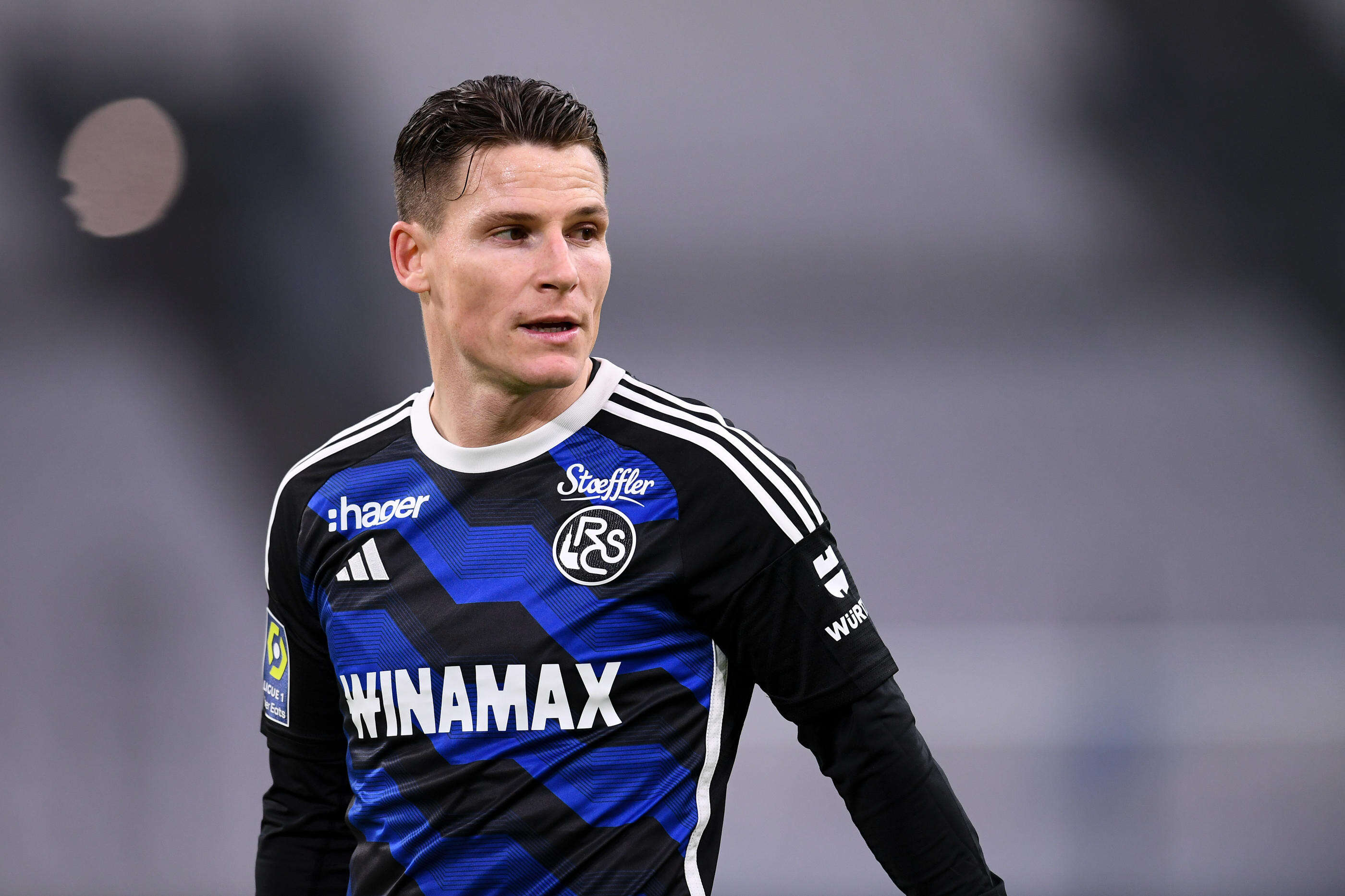 « Je ne pensais pas pleurer » : Kevin Gameiro quitte Strasbourg et dira adieu à la Meinau dimanche