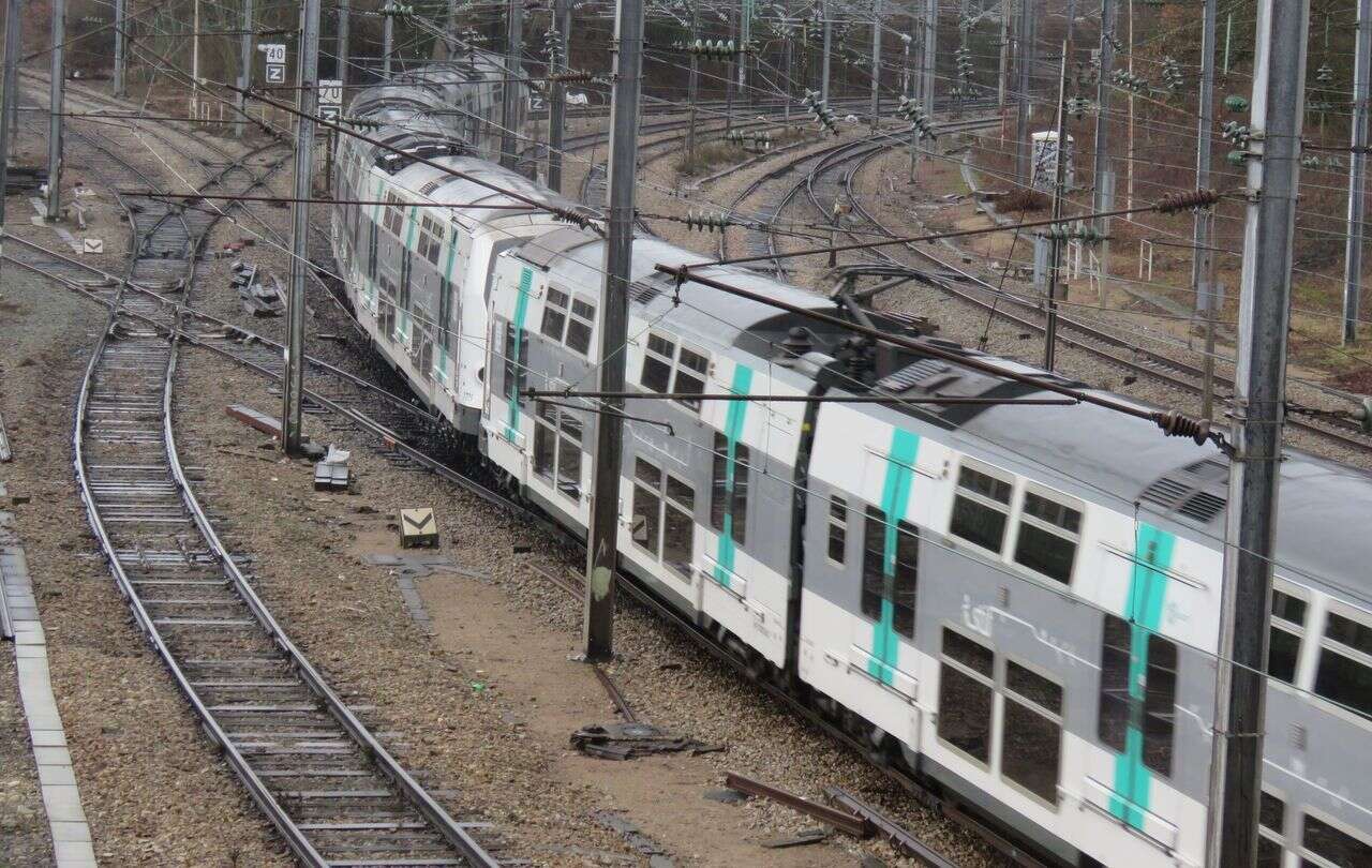 RER A : il prétend avoir oublié un sac contenant de l’uranium pour récupérer ses figurines