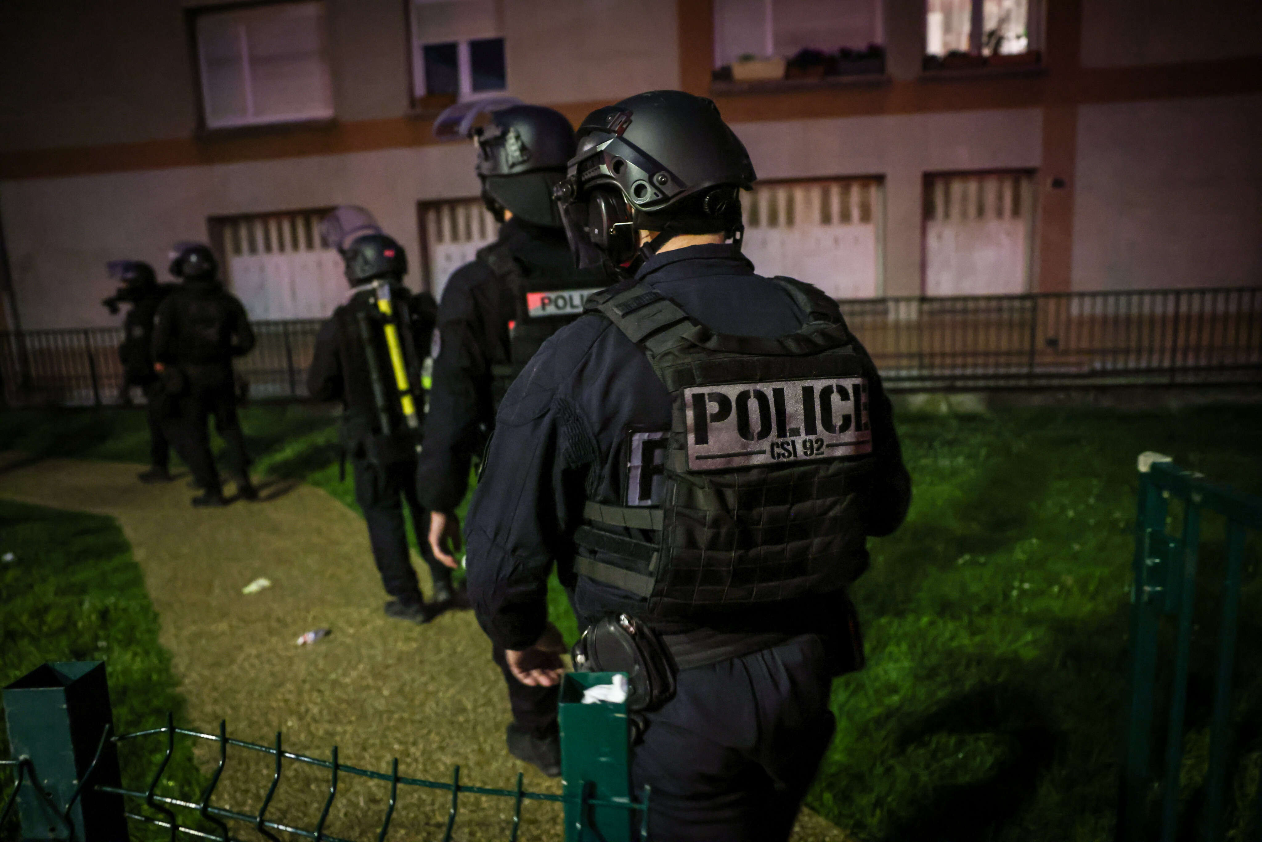 Allier : un individu ouvre le feu sur plusieurs personnes, le préfet déplore « des décès »