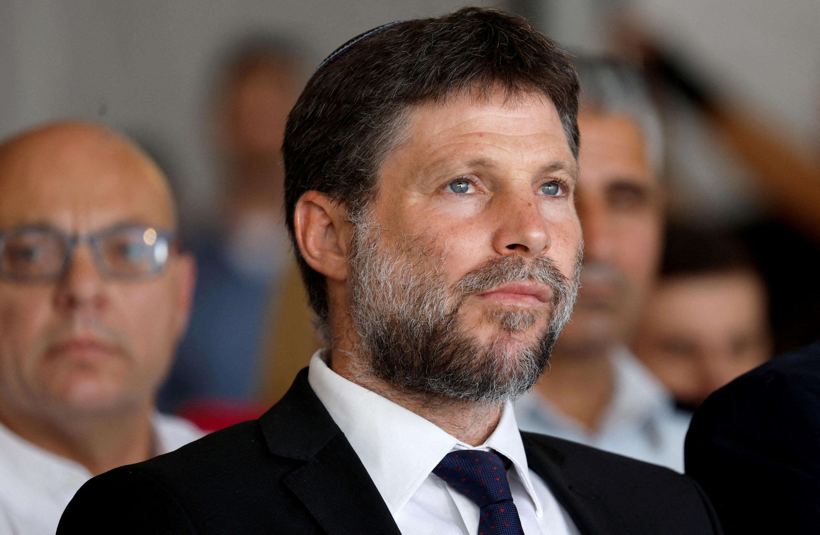 Qui est Bezalel Smotrich, le ministre d’extrême droite au cœur de la polémique du gala « Israël is forever » organisé à Paris ?