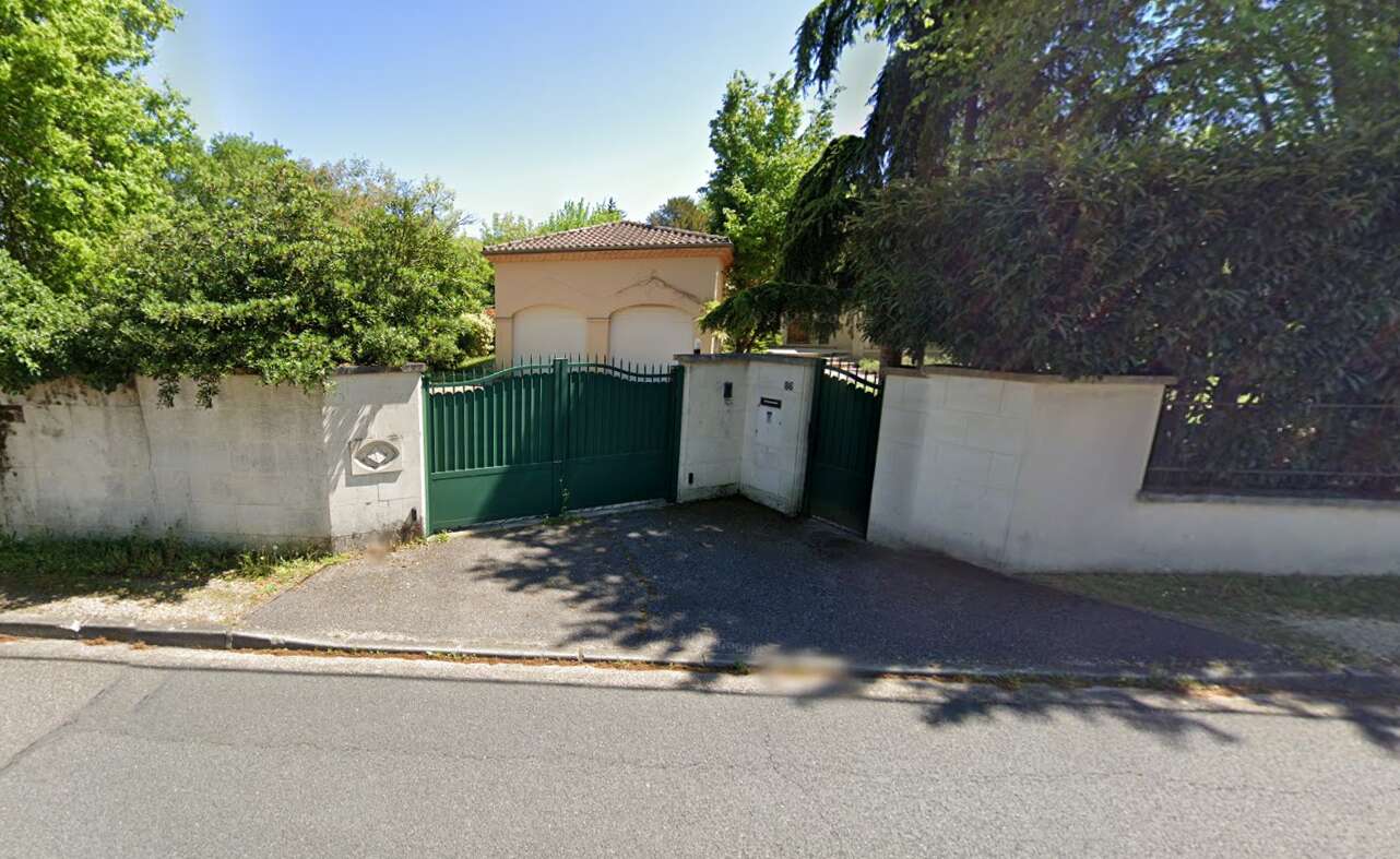 Il squatte la maison de sa fille pour ne pas qu’elle vende la villa achetée avec les sous de son père