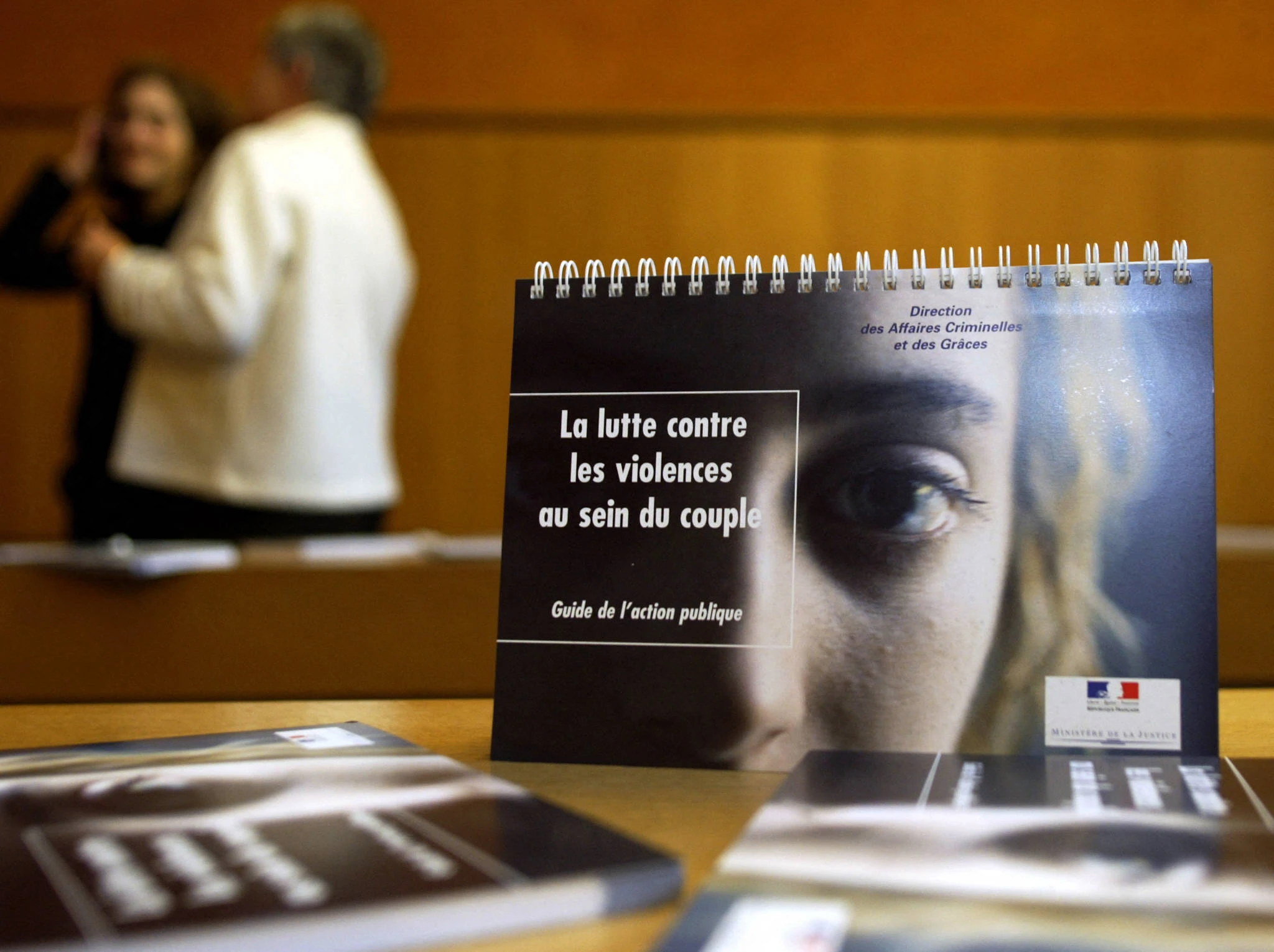 Maman sauvée par sa fille à Bondy : l’auteur de violences conjugales déféré ce lundi soir