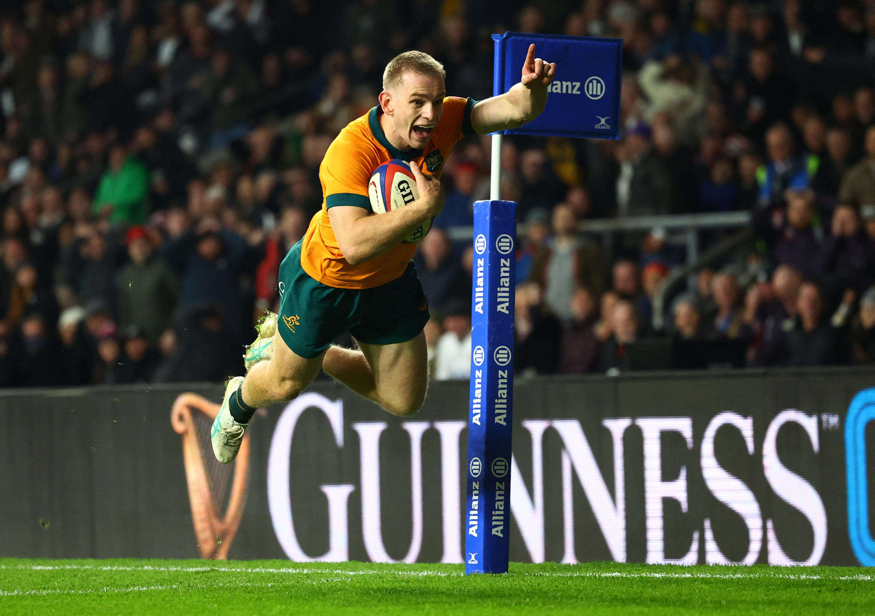 Angleterre-Australie (37-42) : les Wallabies s’imposent à Twickenham après un match époustouflant