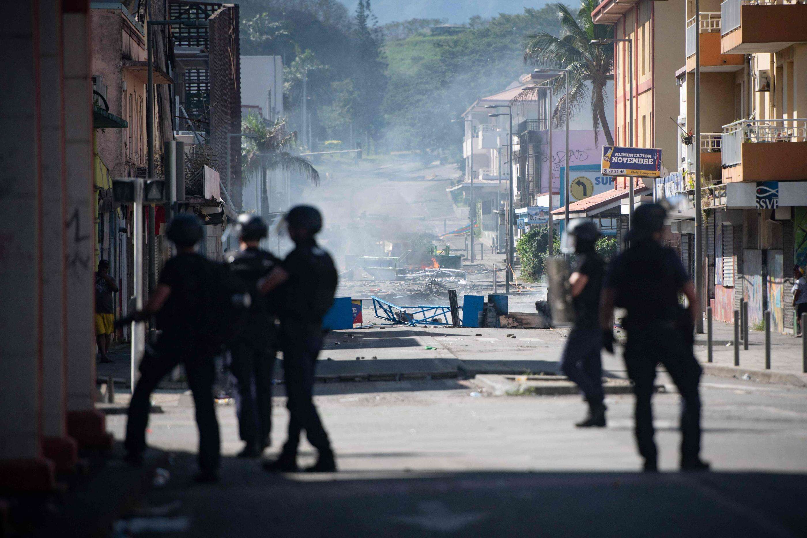 Nouvelle-Calédonie : le FLNKS demande le « départ immédiat des forces françaises »