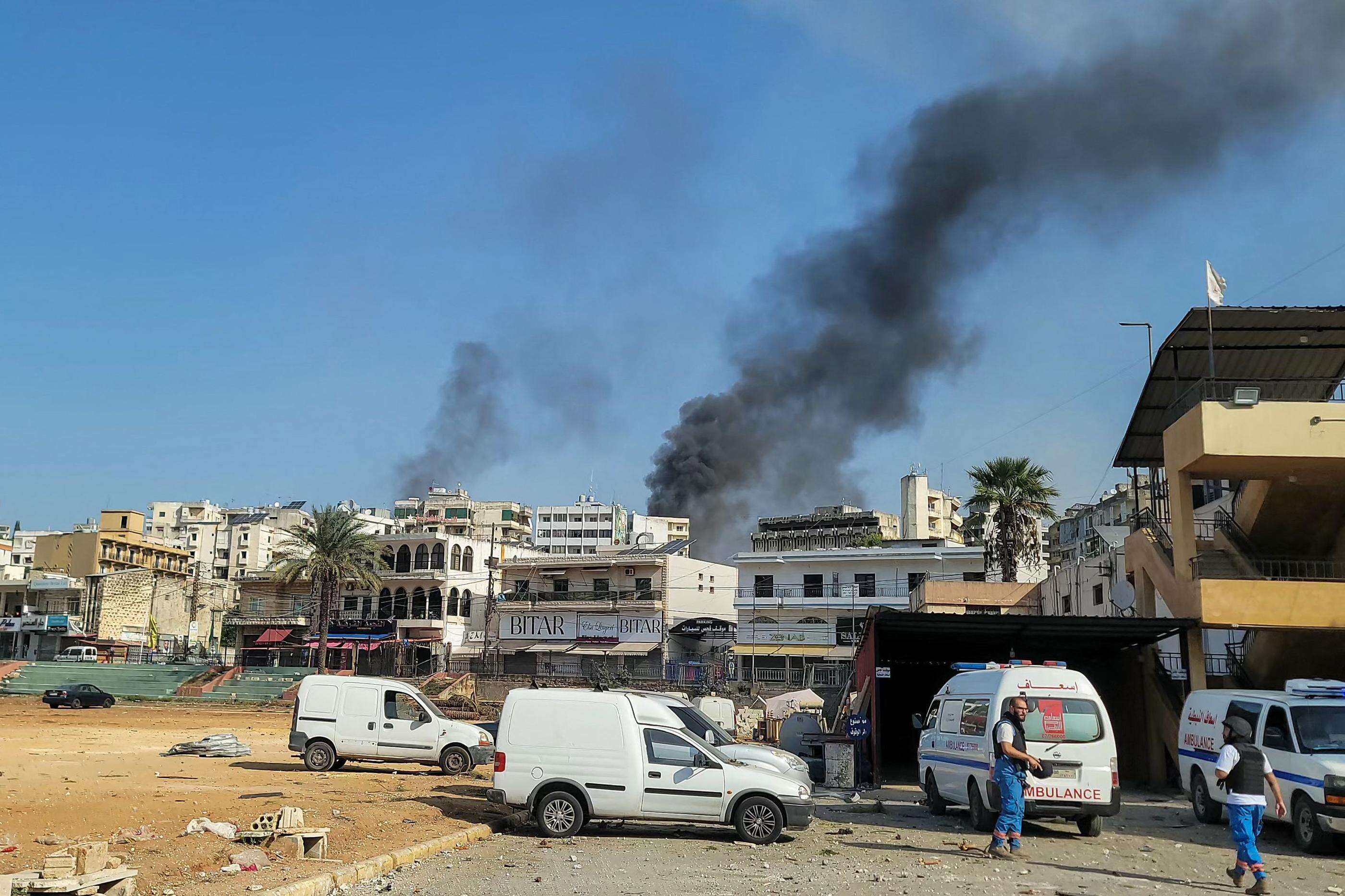 Liban : une frappe israélienne à Nabatiyeh fait au moins 5 morts, dont le maire de la ville, selon les autorités