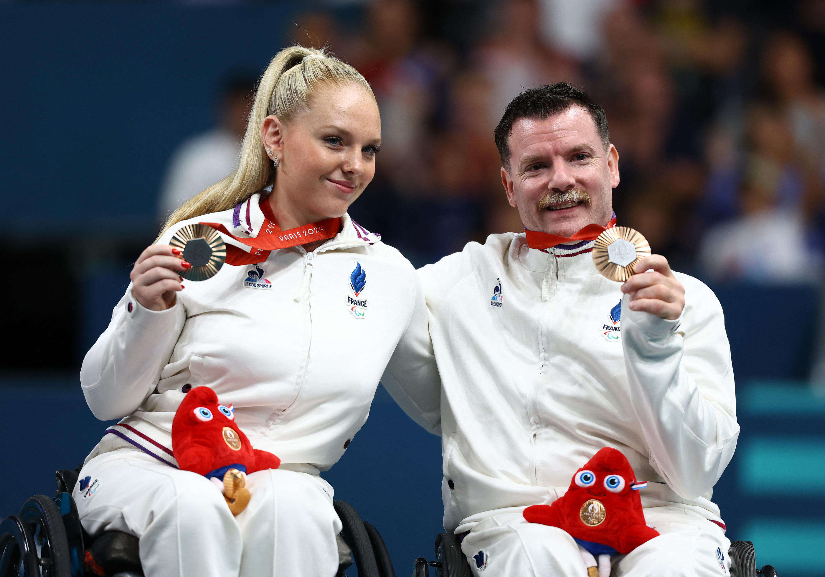 Jeux paralympiques : Flora Vautier, nouvelle reine du tennis de table, repart avec du bronze et l’amour du public